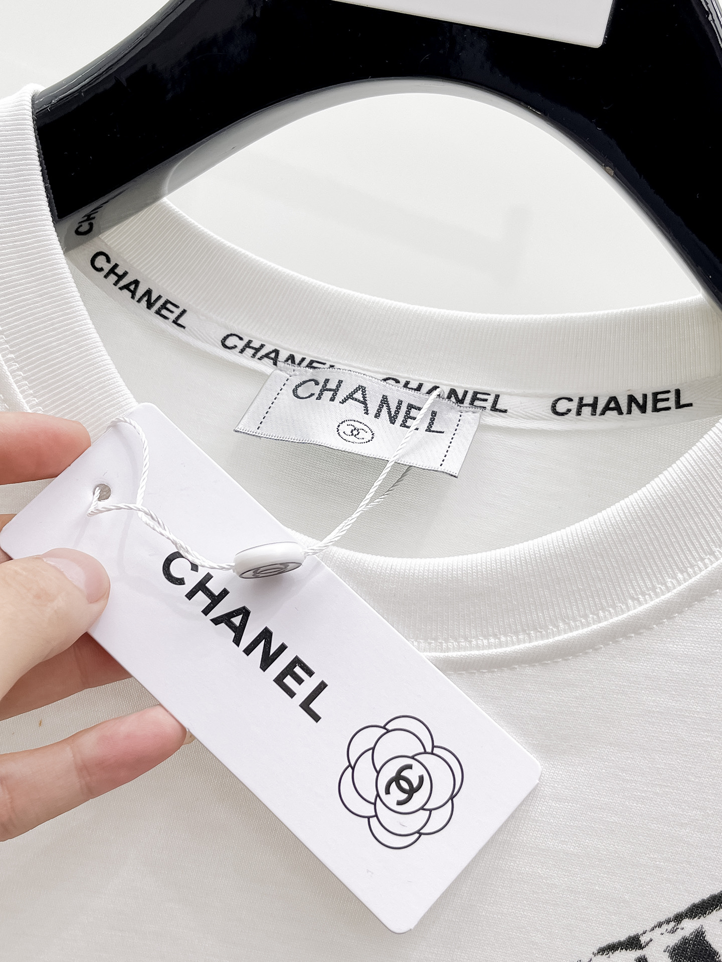 オンライン限定 chanel クロップ t シャツコピー トップス 短袖 プリント 純綿 柔軟 ホワイト_5