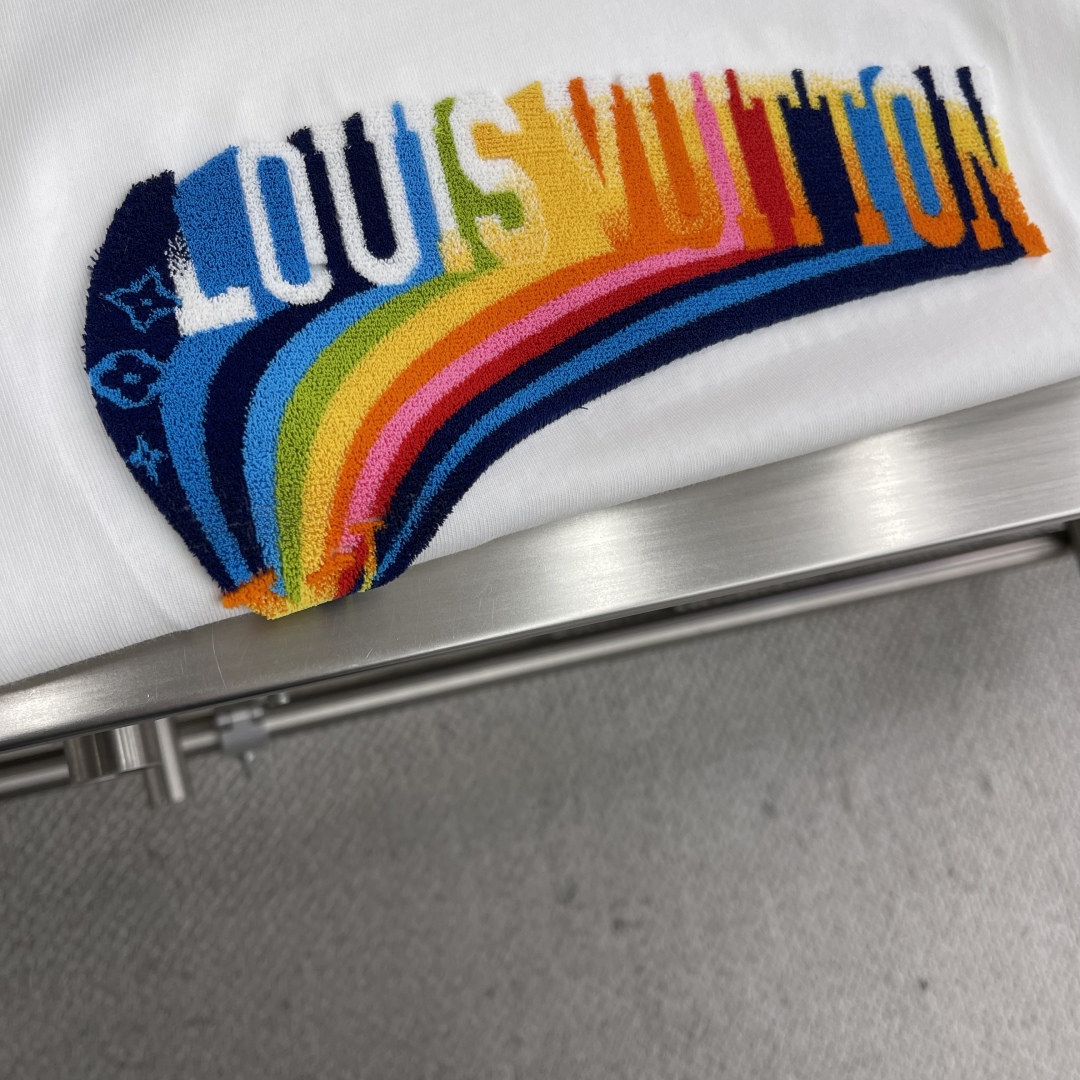 メンズ ルイヴィトンtシャツスーパーコピー 純綿 トップス 虹 プリント 半袖 シンプル ホワイト_6
