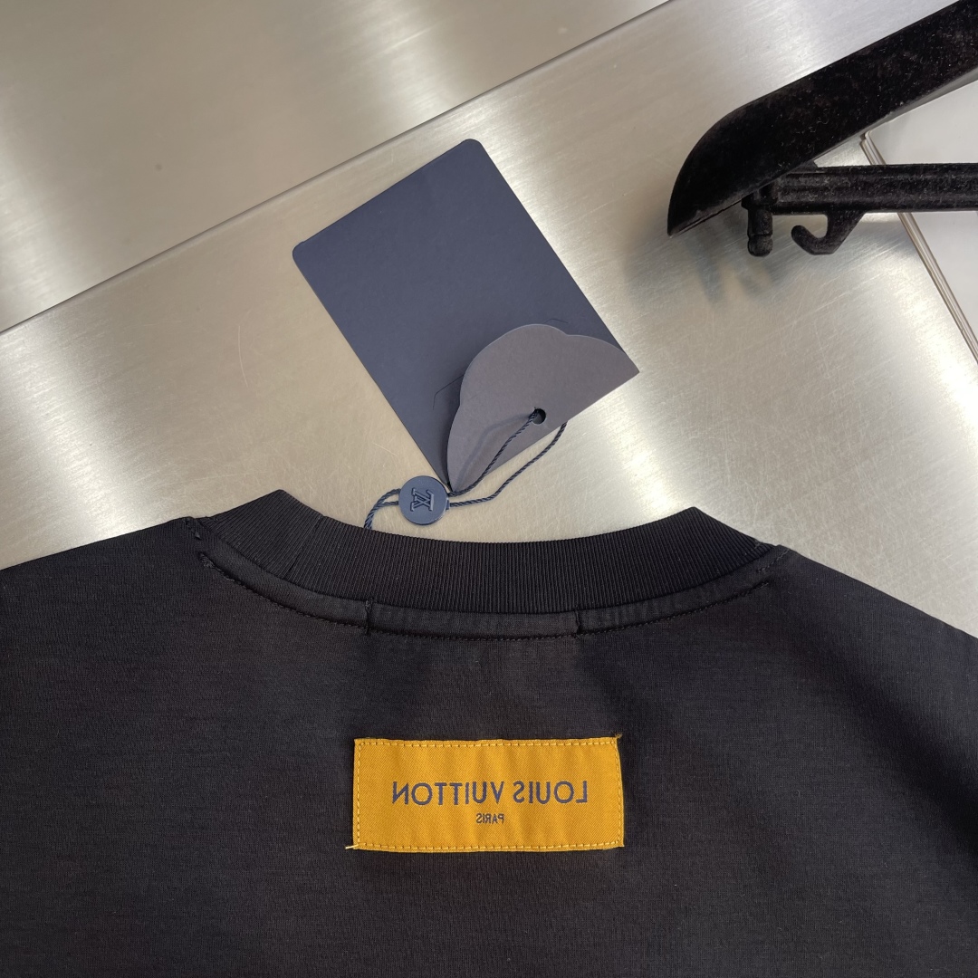 レディース ルイヴィトンtシャツ偽物 純綿 トップス プリント 半袖 男女兼用 ブラック_4