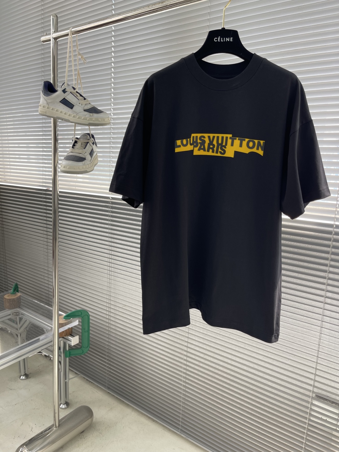 ルイヴィトンtシャツ新作スーパーコピー 純綿 トップス ロゴプリント 半袖 ゆったり ブラック_2