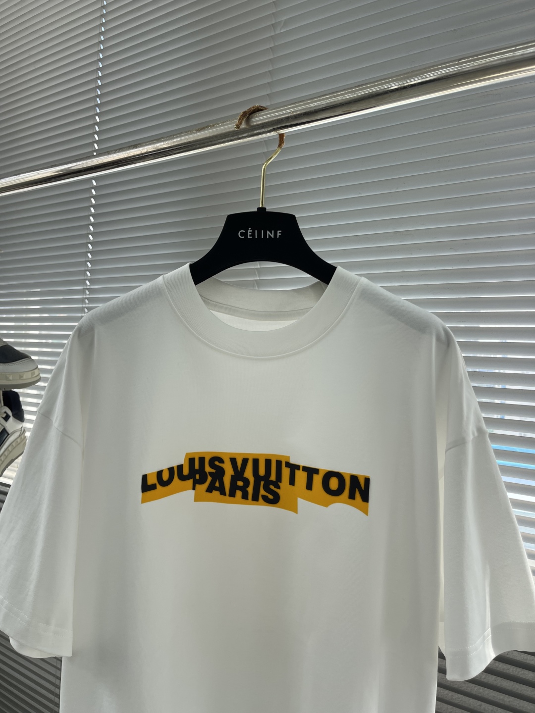 ルイヴィトン tシャツ 値段偽物 純綿 トップス ロゴプリント 半袖 ゆったり ホワイト_3