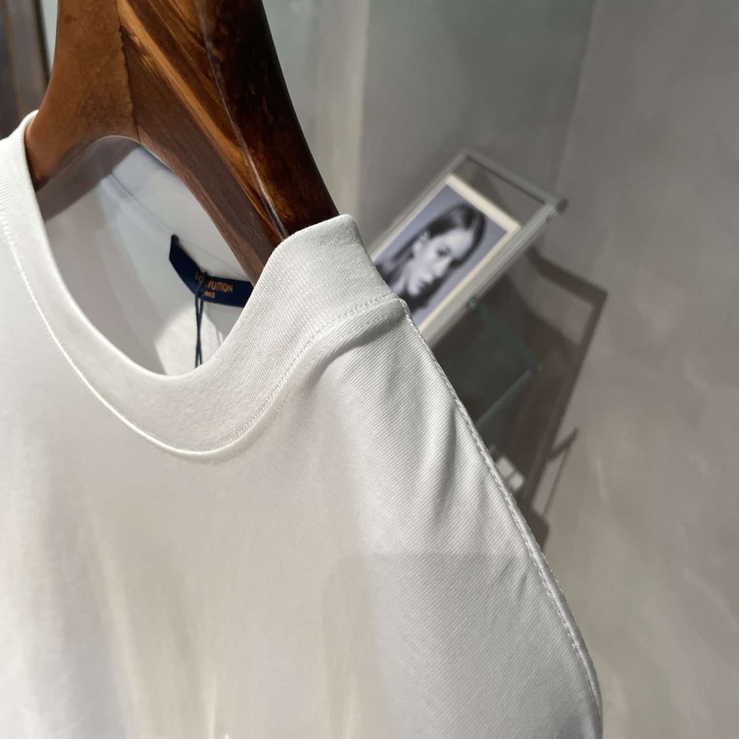 大販売 ルイヴィトンtシャツ公式コピー 純綿 トップス ロゴプリント 半袖 ゆったり ホワイト_4