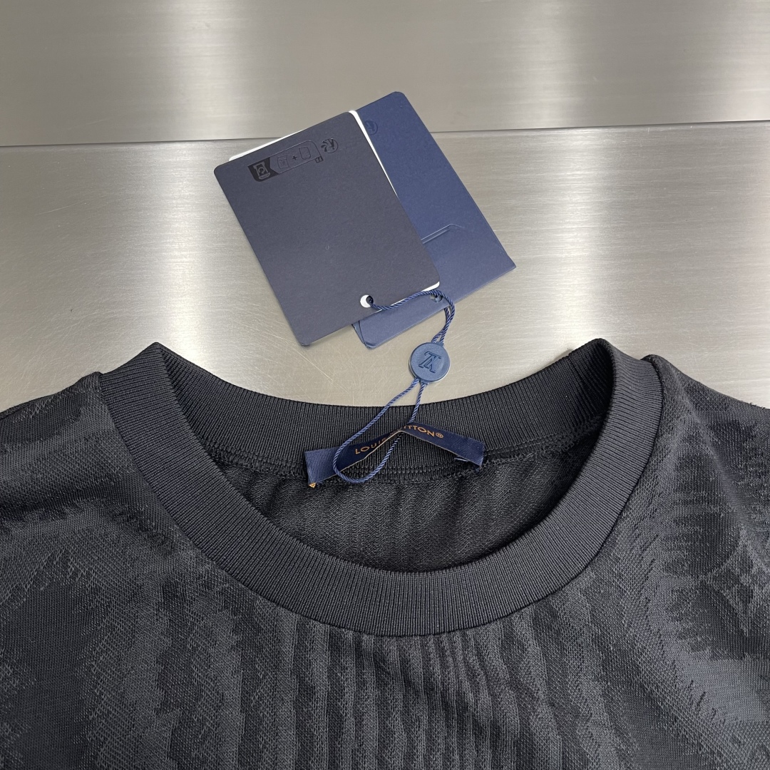 人気流行品 ヴィトン ミッキー tシャツスーパーコピー 純綿 トップス プリント 短袖 ブラック_7