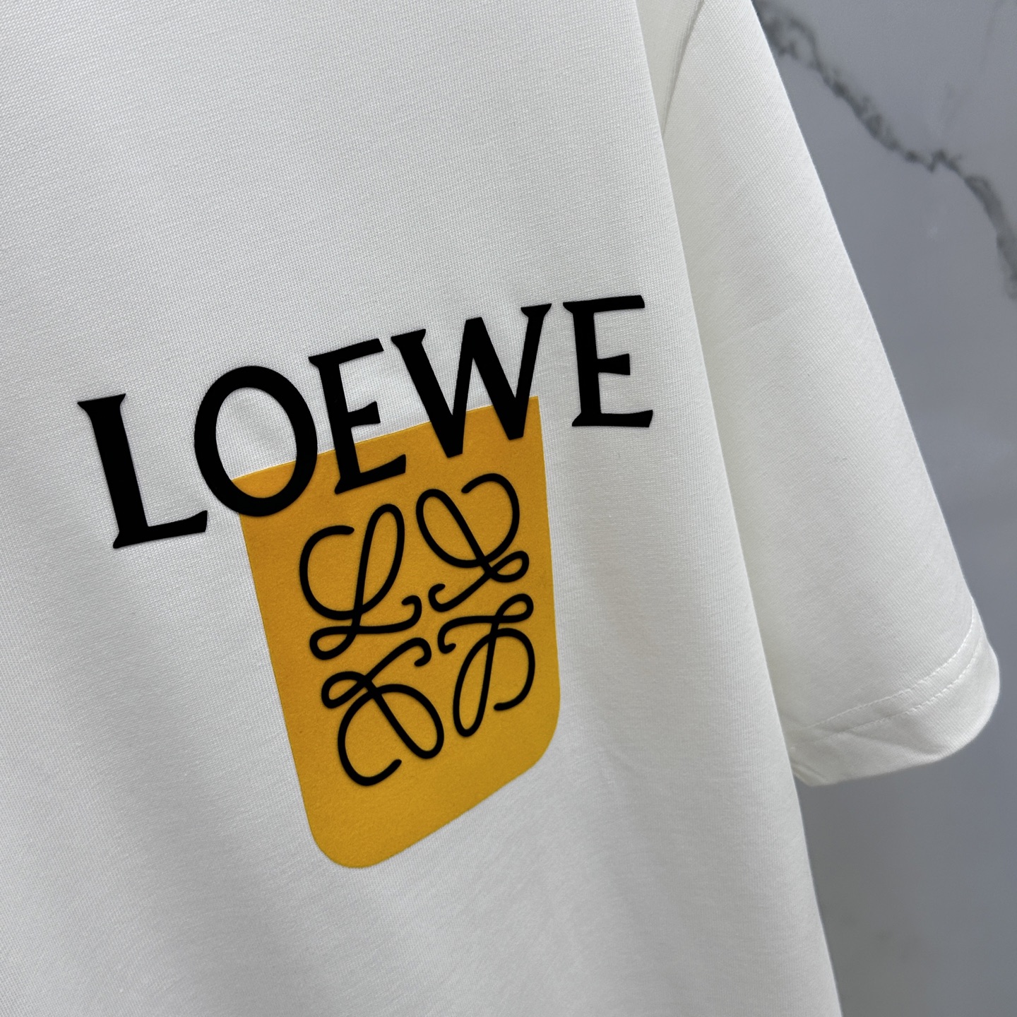 おすすめ ロエベtシャツコーデスーパーコピー トップス 半袖 プリント ゆったり 純綿 ホワイト_7