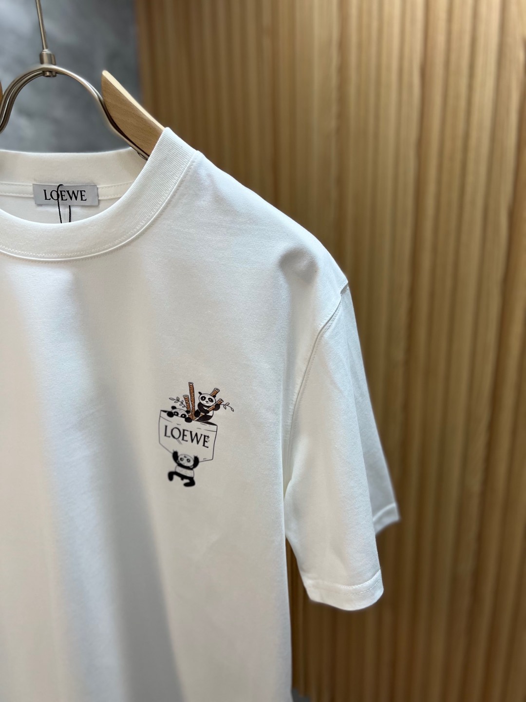 お手頃価格でtシャツ ロエベ偽物 綿 プリント 通気性いい トップス 柔軟 多色可選_5