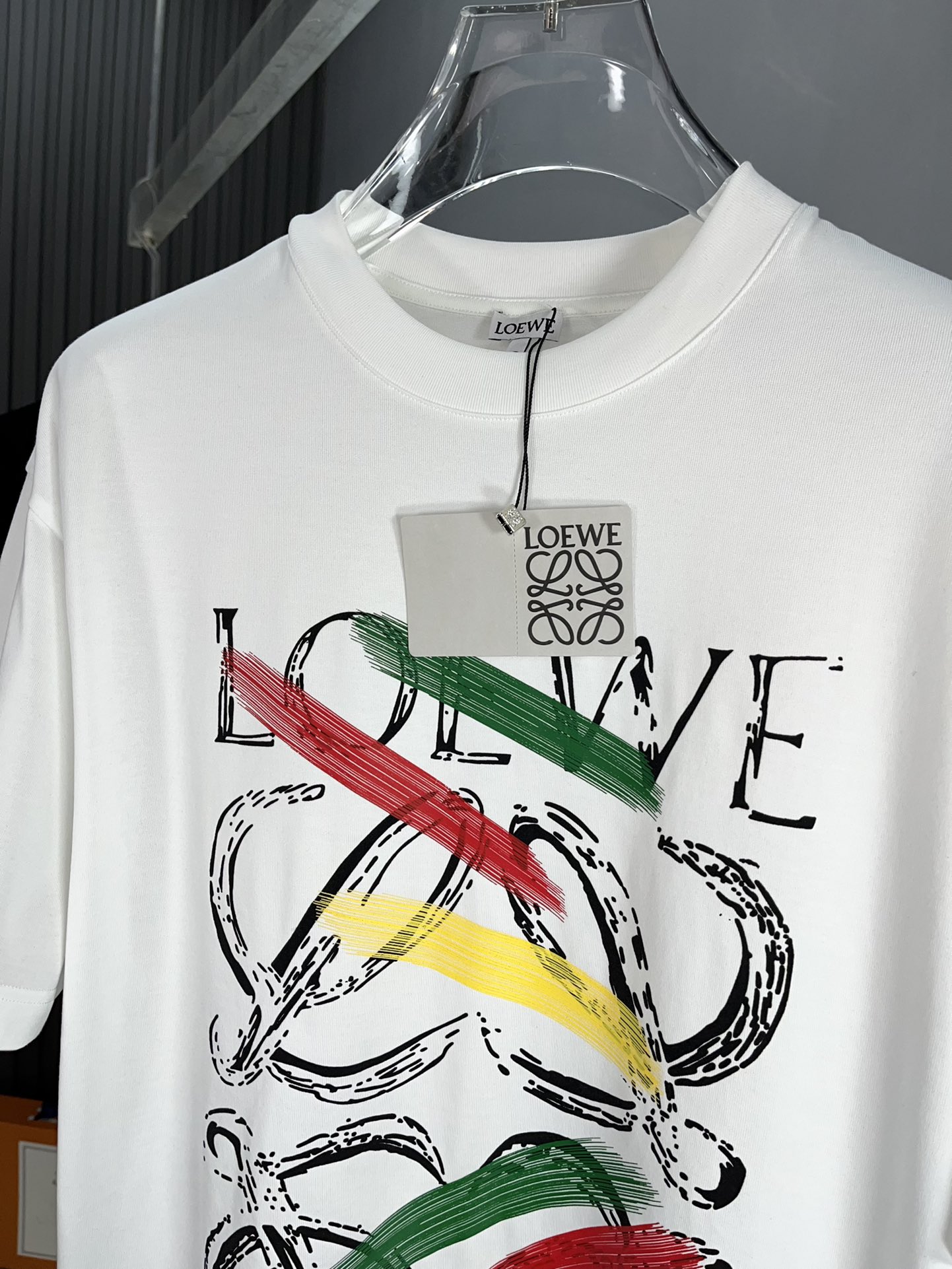 お得品‼ロエベ風tシャツコピー 綿 プリント 通気性いい トップス 柔らかい ホワイト_3