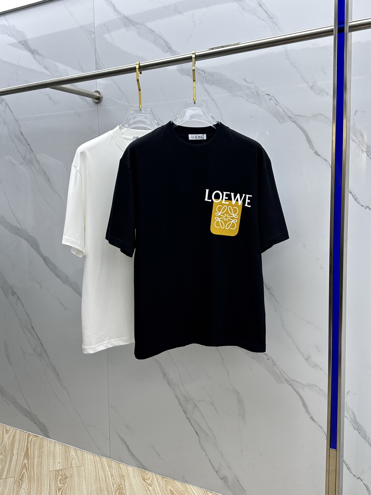人気新作 ロエベ tシャツ カルシファースーパーコピー 綿 プリント トップス 柔らかい ブラック_1