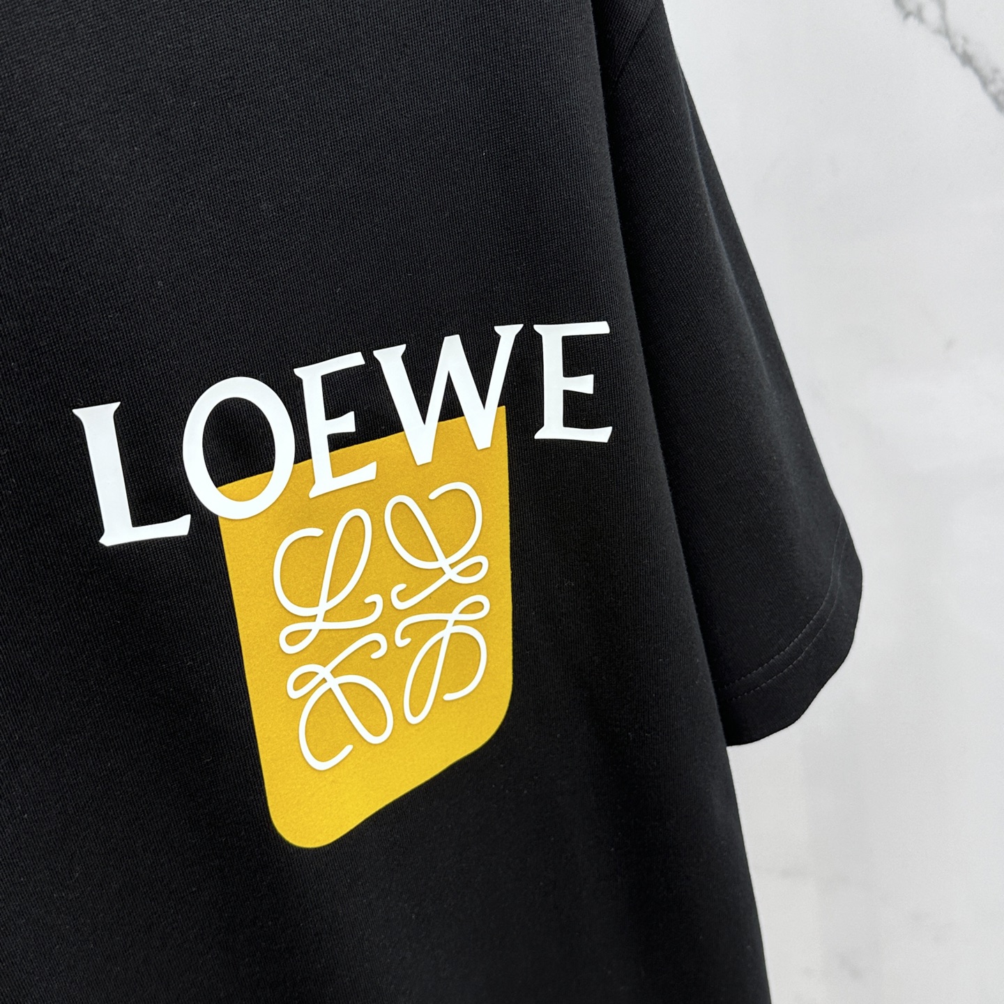 人気新作 ロエベ tシャツ カルシファースーパーコピー 綿 プリント トップス 柔らかい ブラック_3