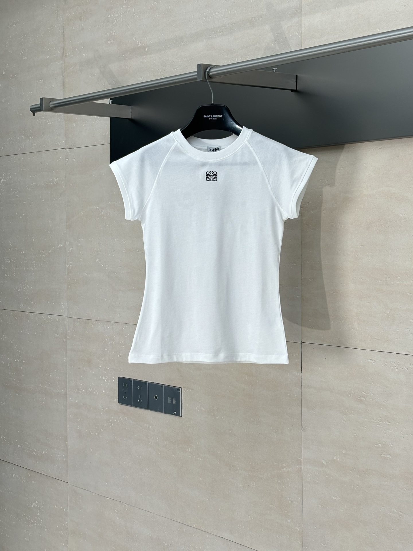人気流行品 ロエベ tシャツ 値段コピー 純綿 プリント トップス 柔軟 レディース ホワイト_1
