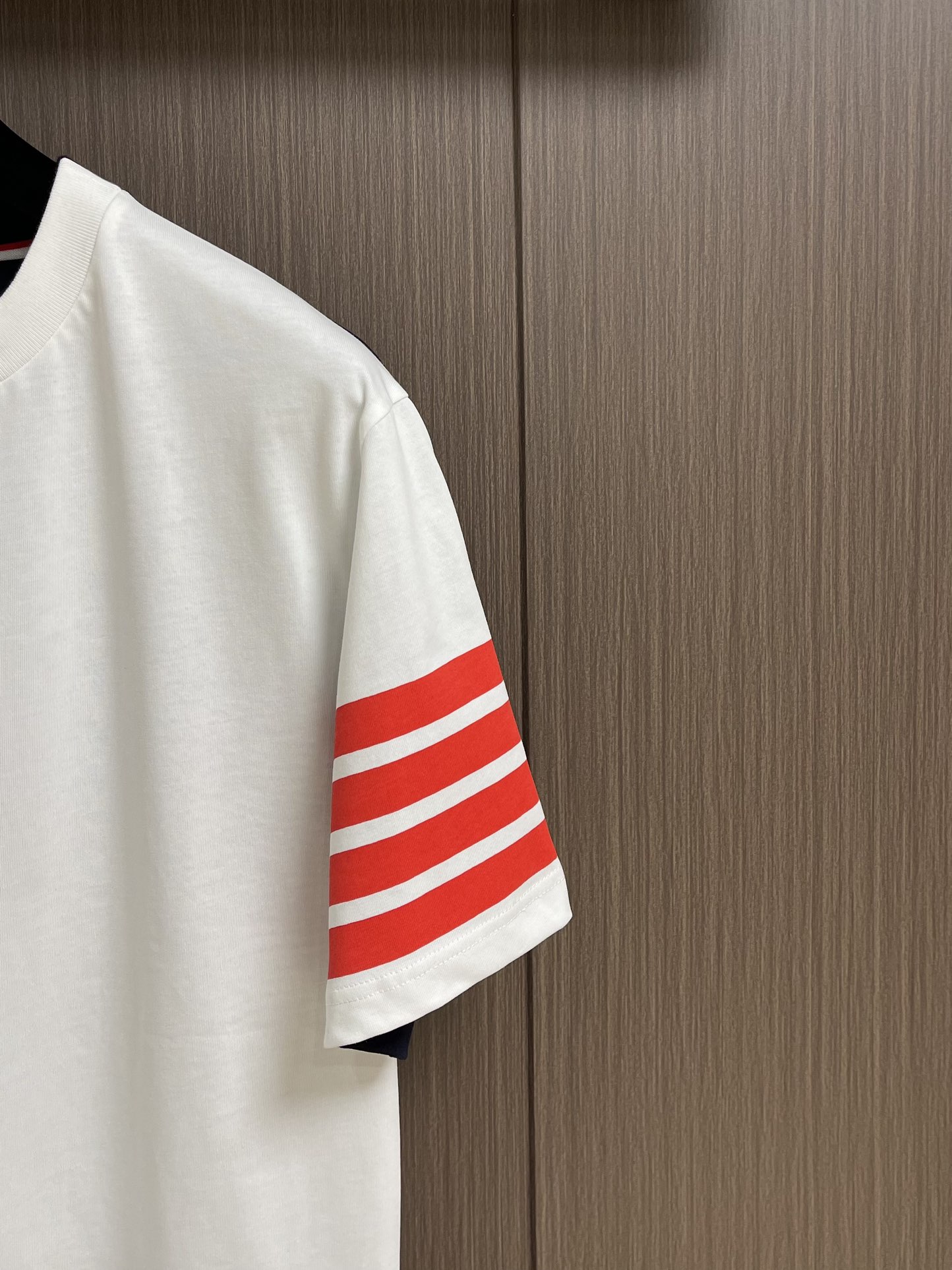 TB新品 トムブラウントップススーパーコピー 100％綿 柔らかい 短袖 tシャツ 男女兼用 ホワイト_4
