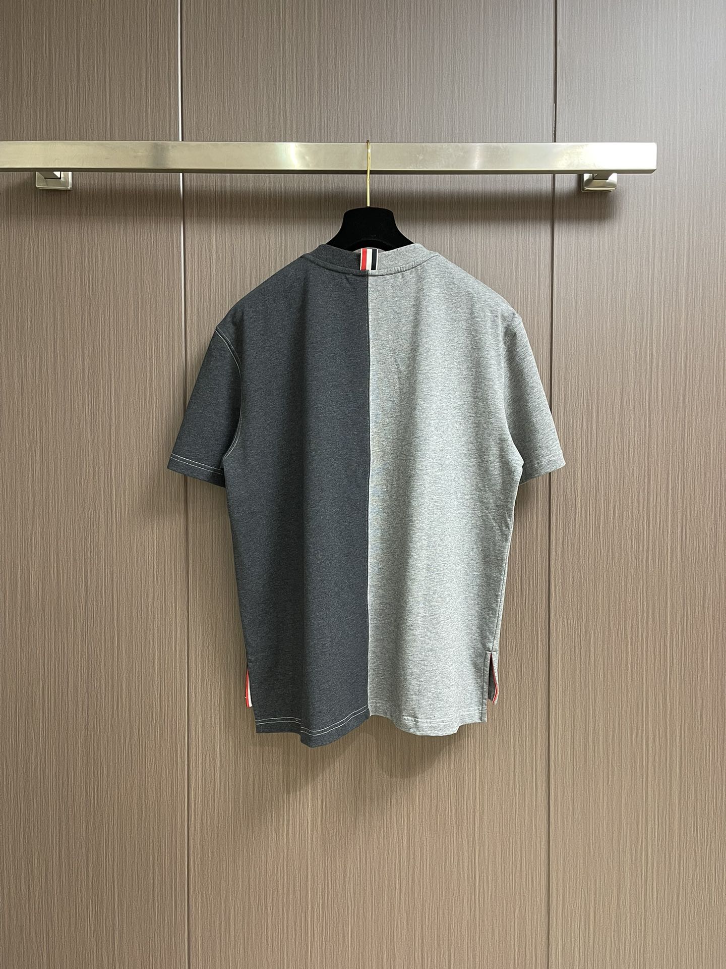 TB トムブラウン トムクルーズ偽物 シンプル 100％綿 柔らかい 短袖 tシャツ グレー_2