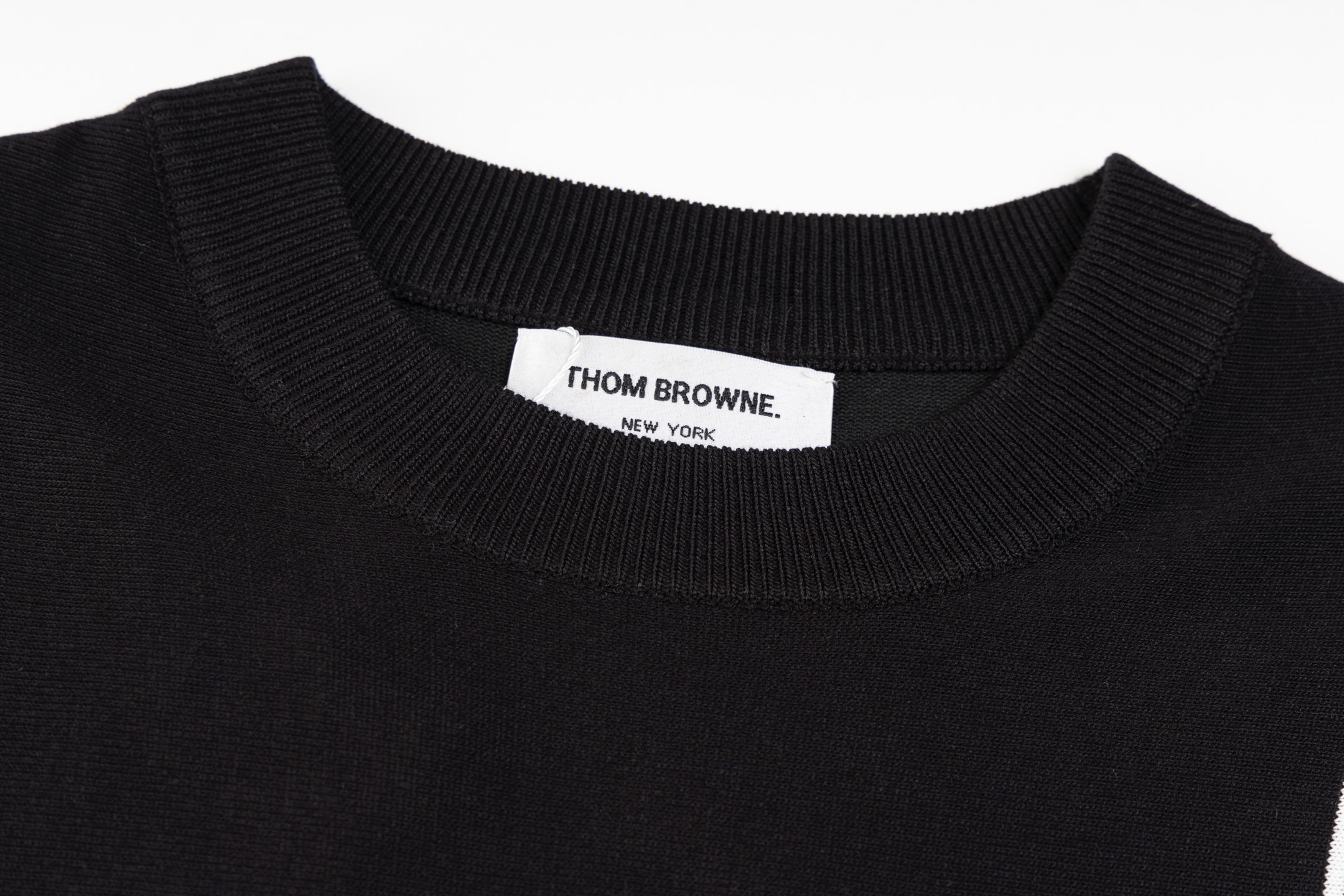 TB トムブラウン シャツ サイズ偽物 純綿 トップス 柔軟 短袖  tシャツ ブラック_5