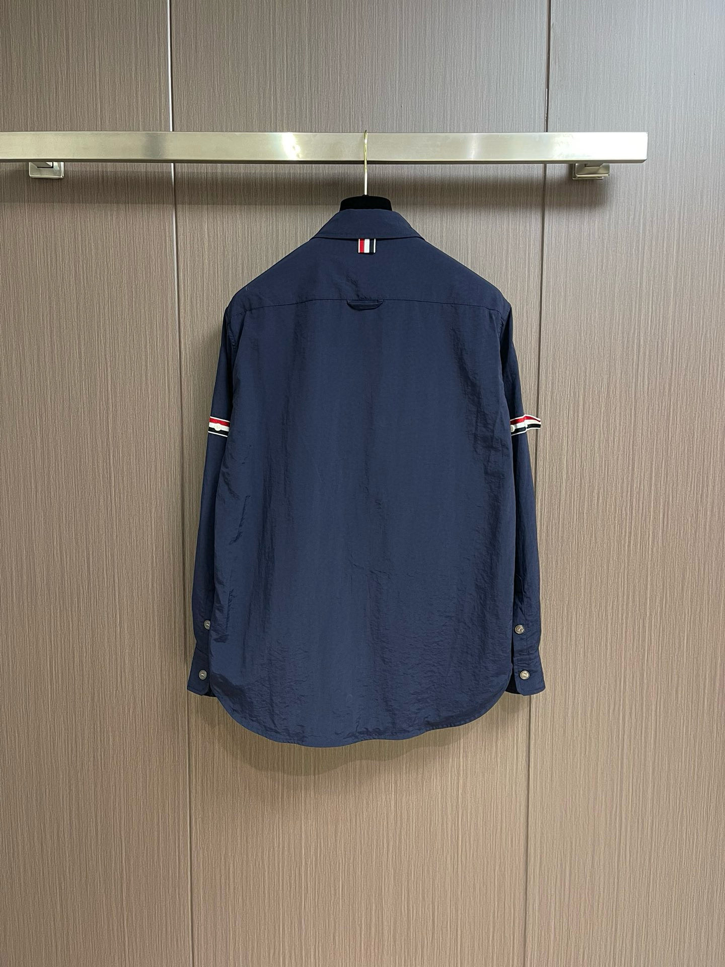 TB トムブラウン シャツ サイズ感偽物 上質 トップス シャツ 通勤 ビジネス ブルー_2