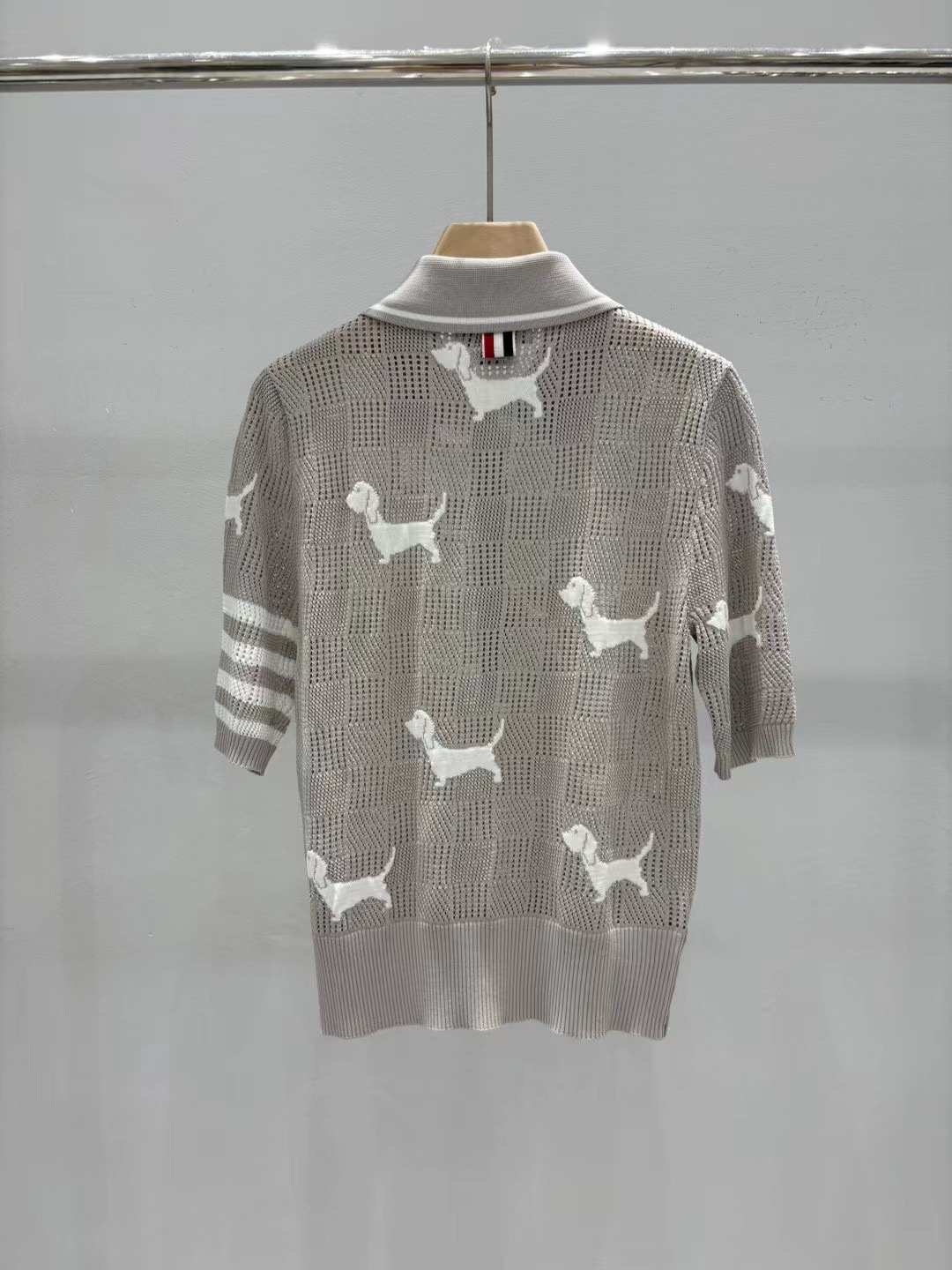 TB トムブラウン なぜ高い偽物 高品質 トップス 綿 半袖 ポロシャツ 犬 グレー_8