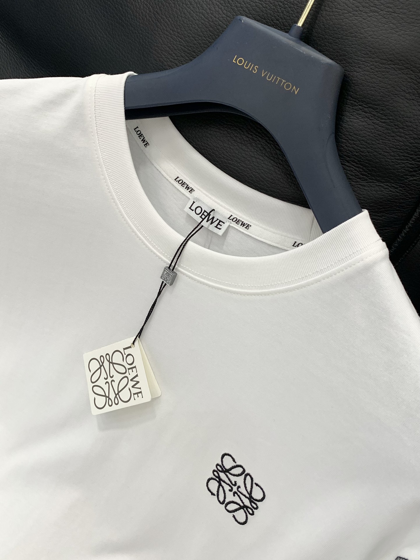 ロエベ tシャツ カルシファー偽物 トップス 純綿 柔らかい 半袖 ロゴ刺繍 ホワイト_7
