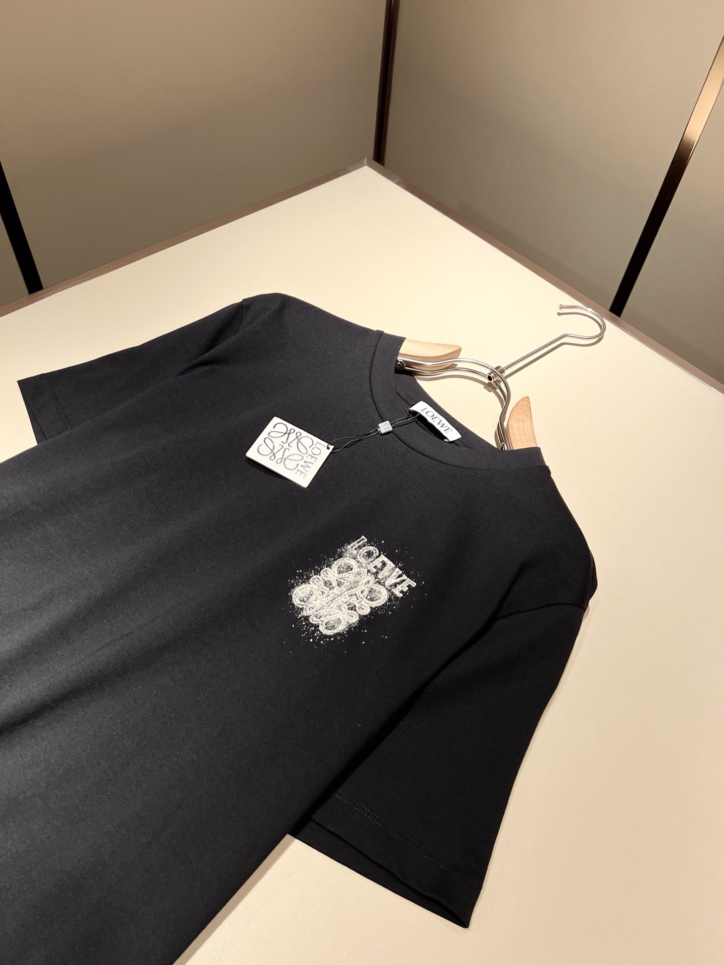 ロエベトトロtシャツ偽物 ゆったり 純綿 トップス プリント 上質 ブラック_3