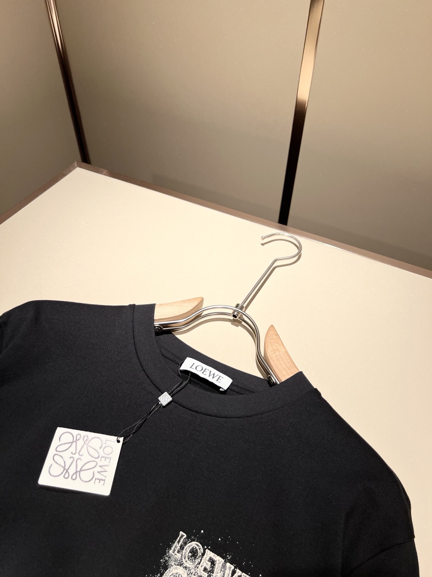 ロエベトトロtシャツ偽物 ゆったり 純綿 トップス プリント 上質 ブラック_5
