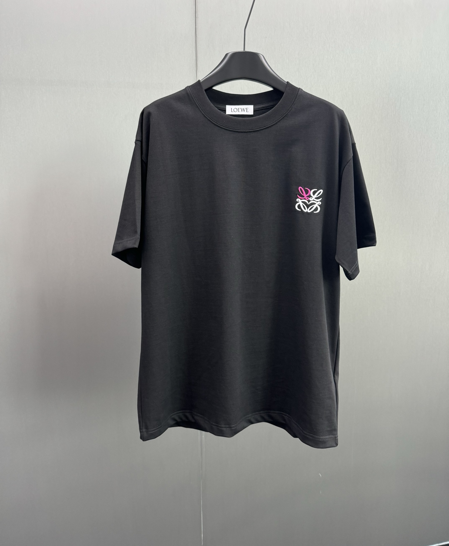 ロエベ ネズミ tシャツコピー ゆったり 純綿 トップス 短袖 プリント 上質 ブラック_1