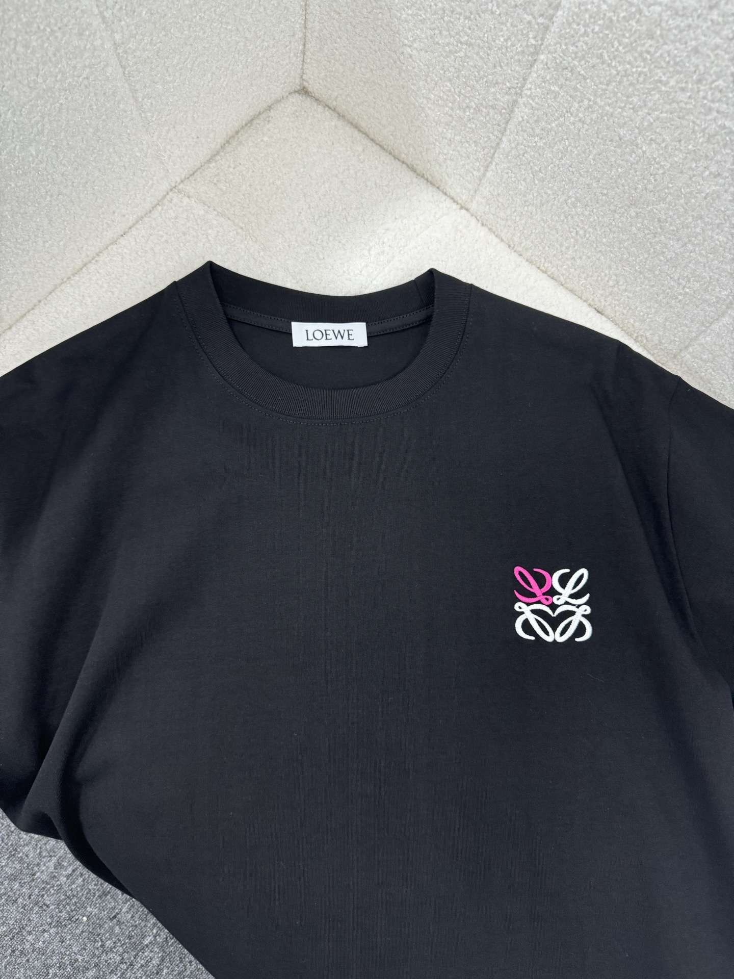 ロエベ ネズミ tシャツコピー ゆったり 純綿 トップス 短袖 プリント 上質 ブラック_6