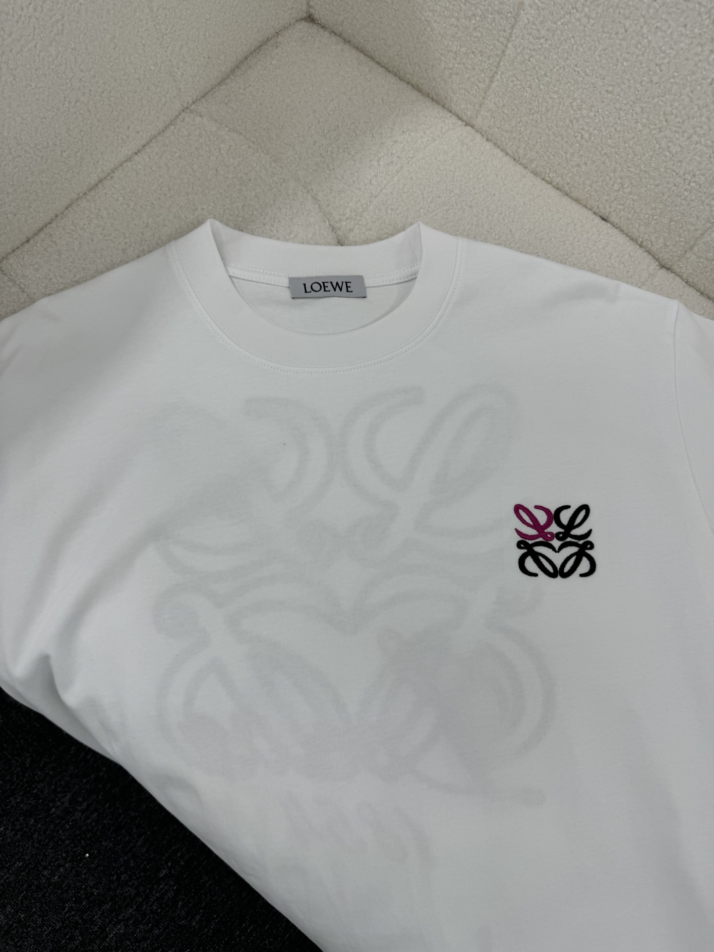 ロエベtシャツ ハウルスーパーコピー ゆったり 純綿 トップス 短袖 プリント 上質 ホワイト_6