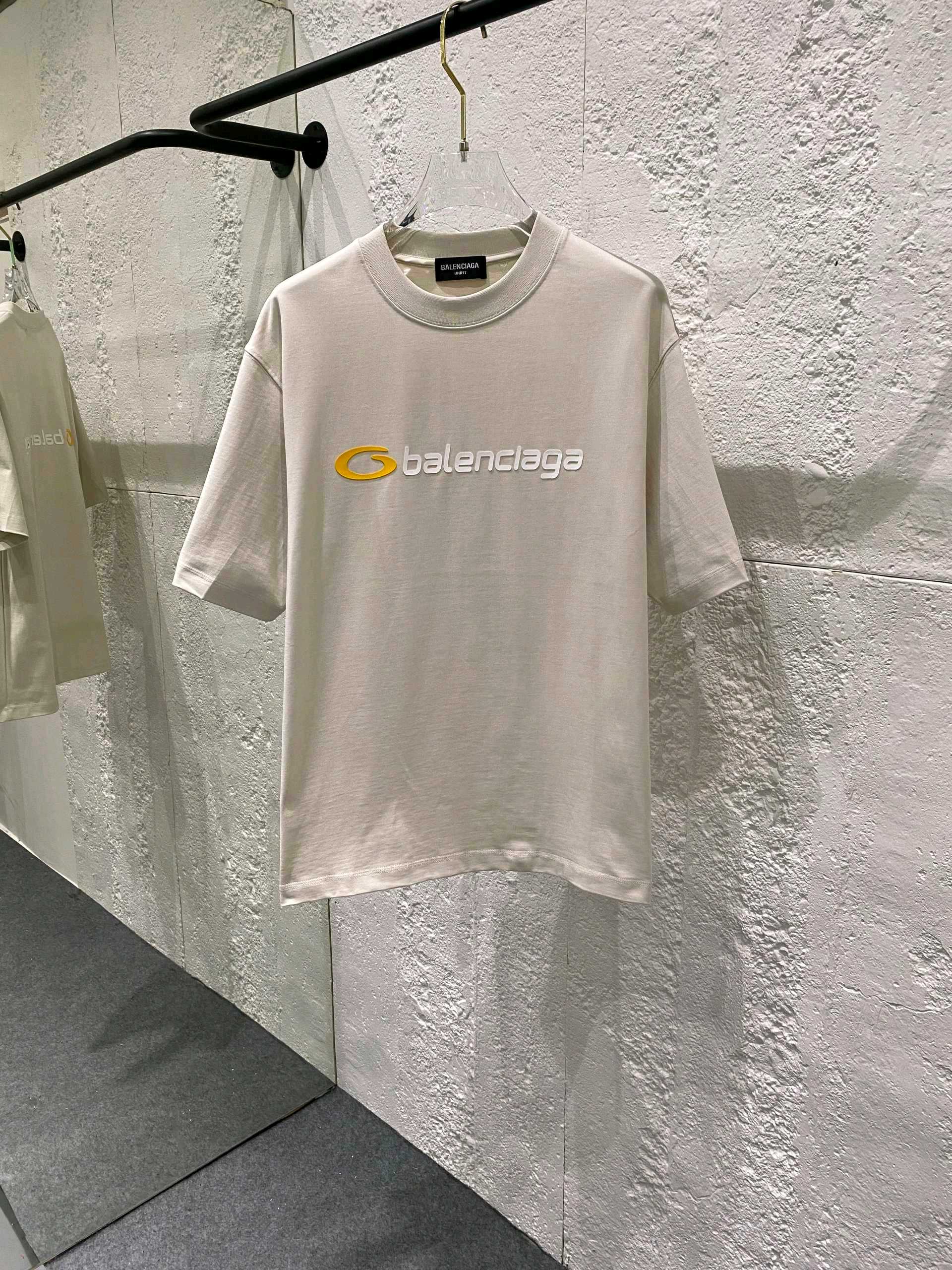 バレンシアガのtシャツスーパーコピー プリント 上質材料 ゆったり 純綿 トップス 短袖 グレー_1