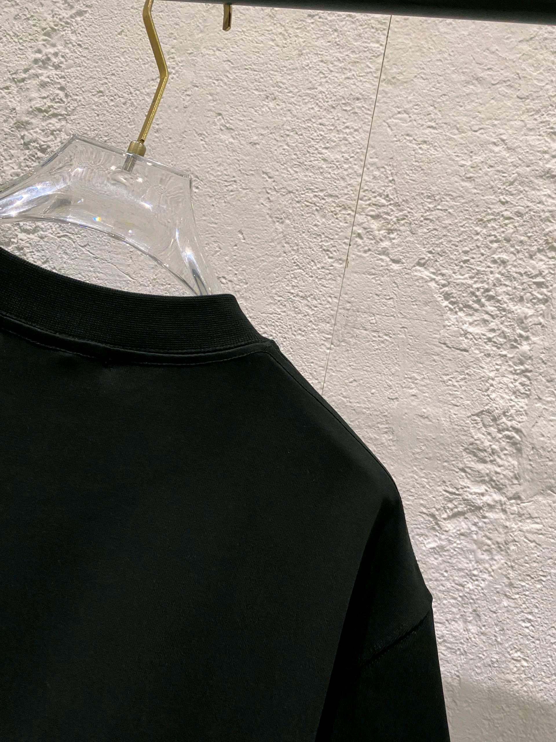 バレンシアガ アウトレット tシャツ偽物 プリント 上質材料 ゆったり 純綿 トップス 短袖 ブラック_4