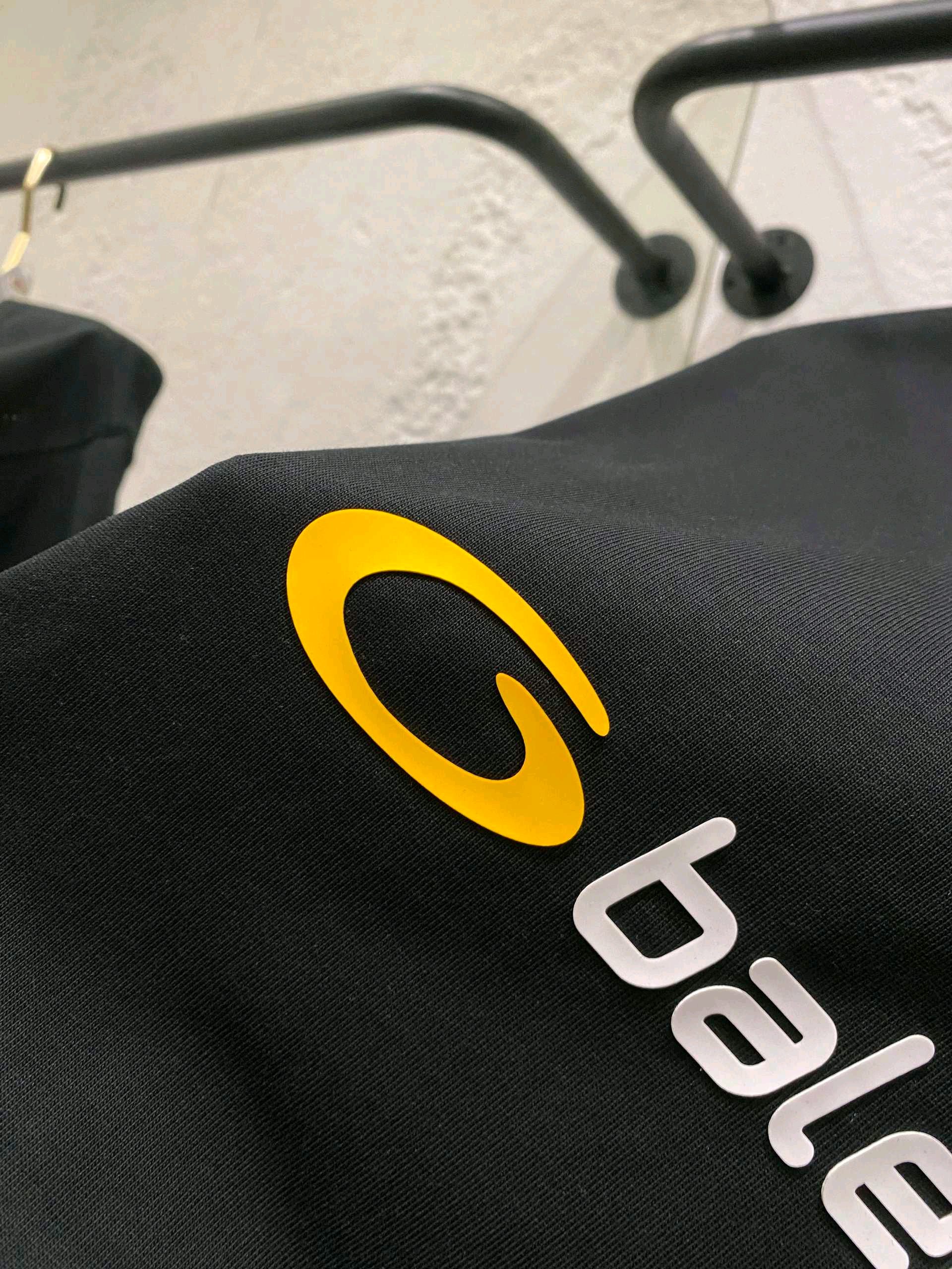 バレンシアガ アウトレット tシャツ偽物 プリント 上質材料 ゆったり 純綿 トップス 短袖 ブラック_6