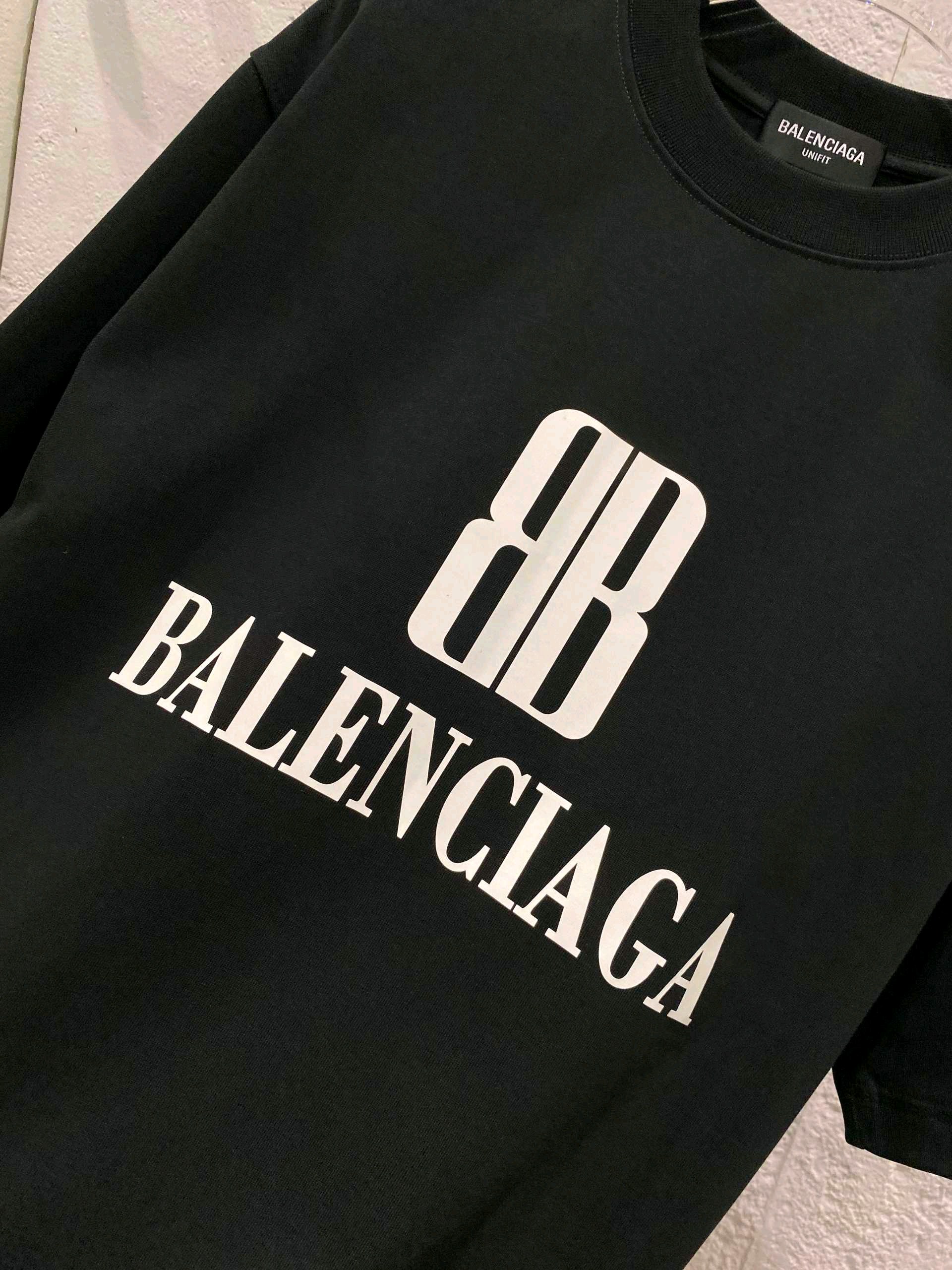 新作販売 バレンシアガ tシャツ オーバーサイズコピー プリント 純綿 トップス ブラック_4
