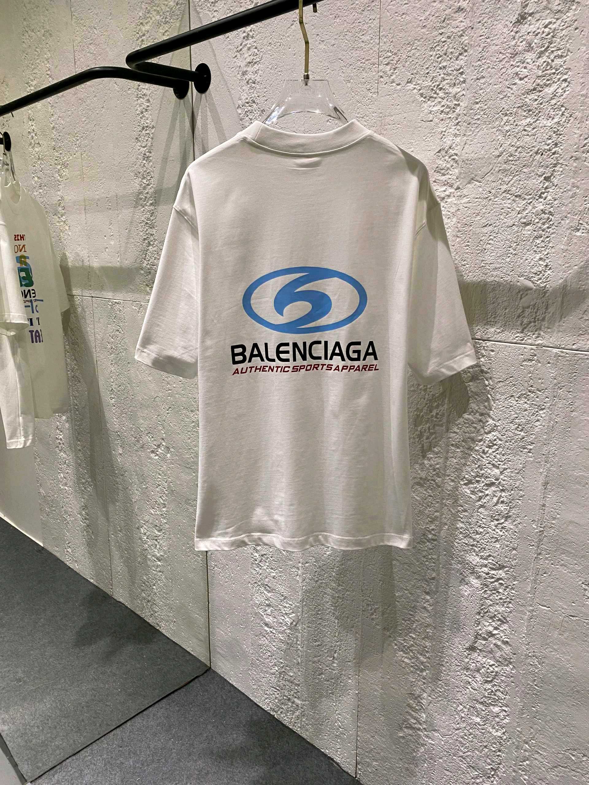 最新の2025年 バレンシアガクルー tシャツ偽物 短袖 プリント 純綿 トップス ホワイト_2