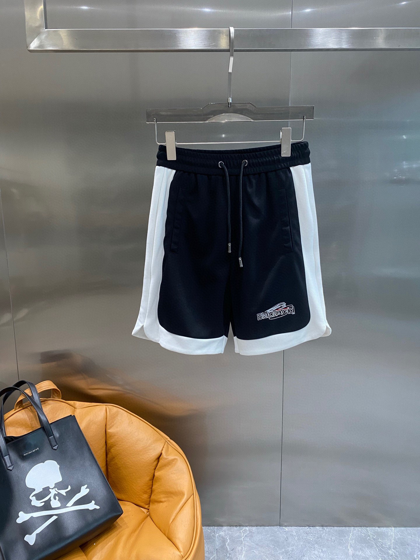 バレンシアガ パンツ メンズ偽物 運動セット ランニング 純綿 通気性いい トップス ブラック_5