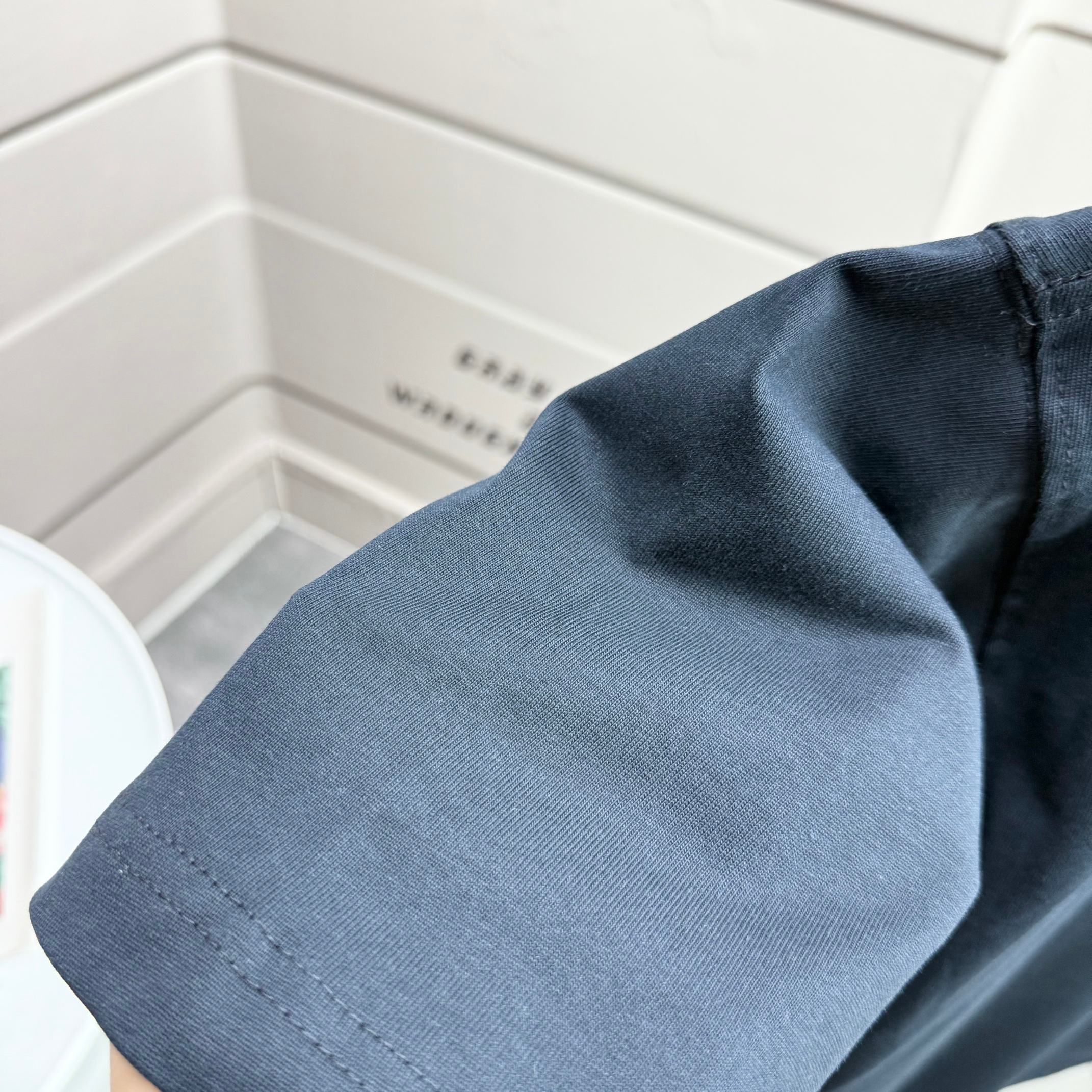華やかな雰囲気 バレンシアガ アウトレット tシャツ偽物 トップス 純綿 ゆったり 男女兼用 ブルー_6