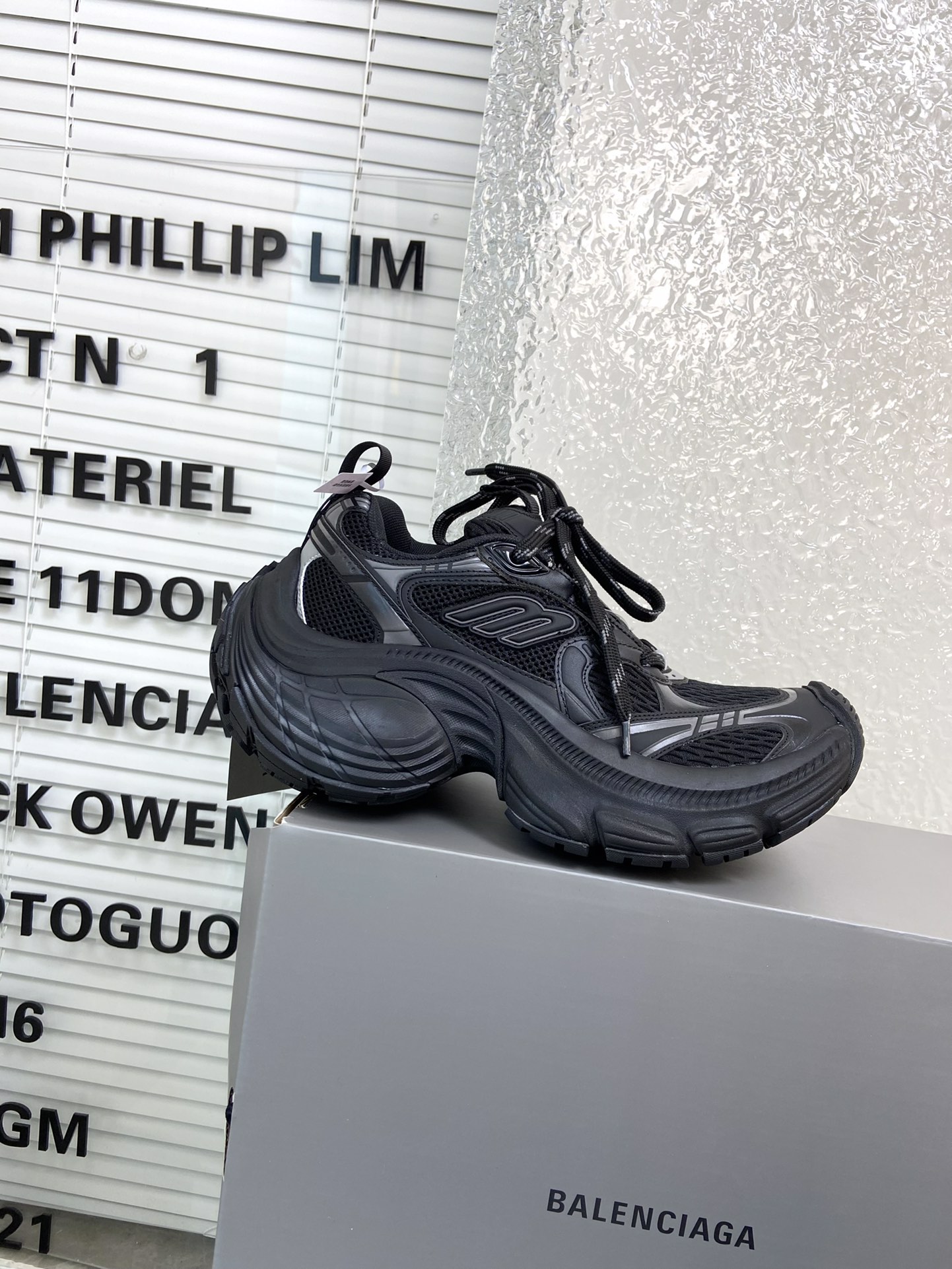 balenciaga スペース シューズ激安通販 カジュアル 軽量 スニーカー ランニング 男女兼用 ブラック_5