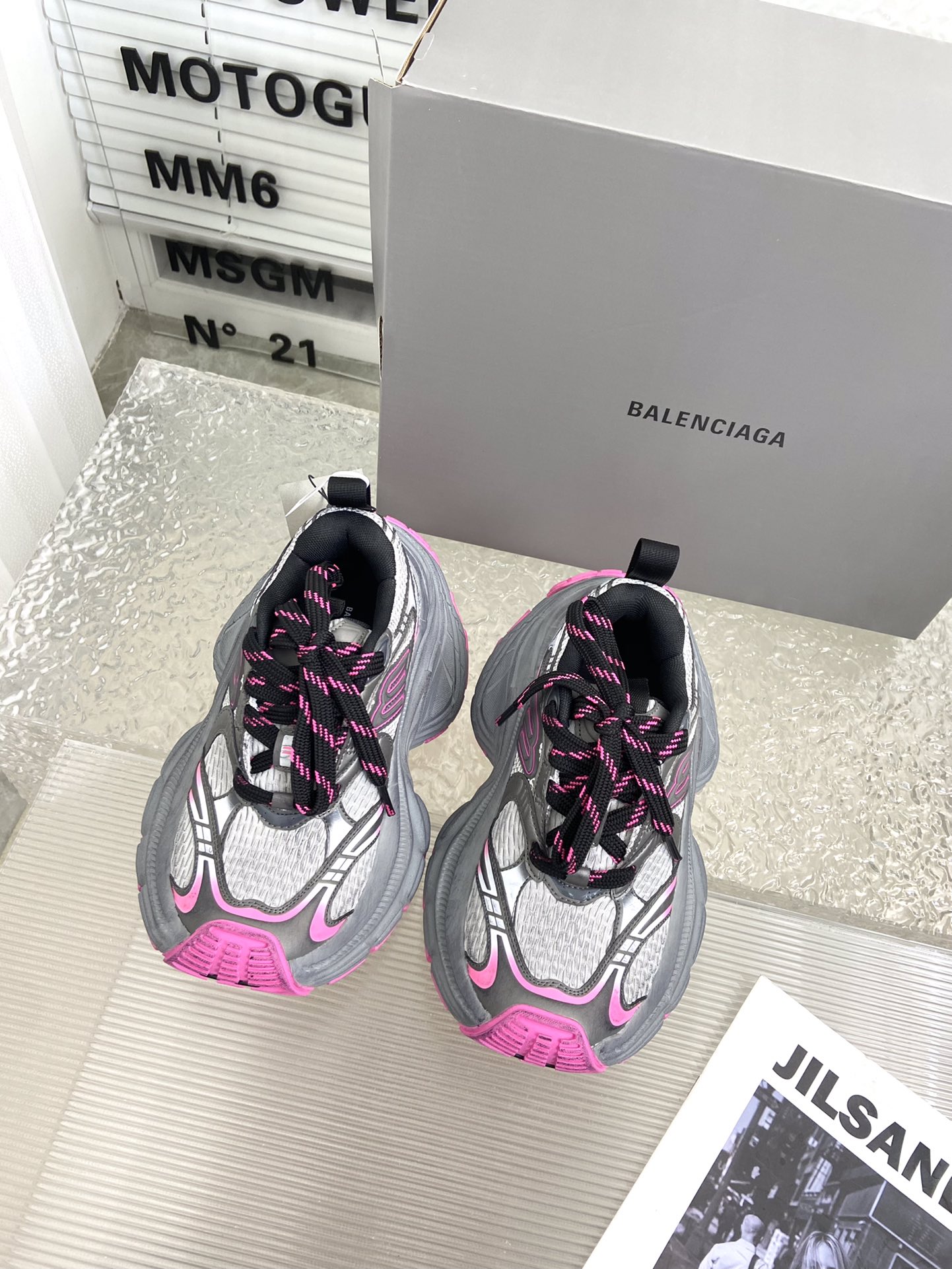 balenciaga トラック シューズスーパーコピー カジュアル 軽量 シューズ ランニング 男女兼用 ローズレッド_2