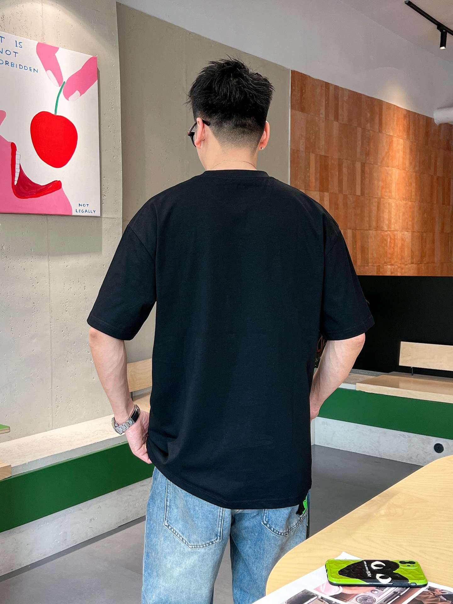 人気流行品 バレンシアガ t シャツ アウトレット偽物 ゆったり トップス 短袖 100％綿 ブラック_5