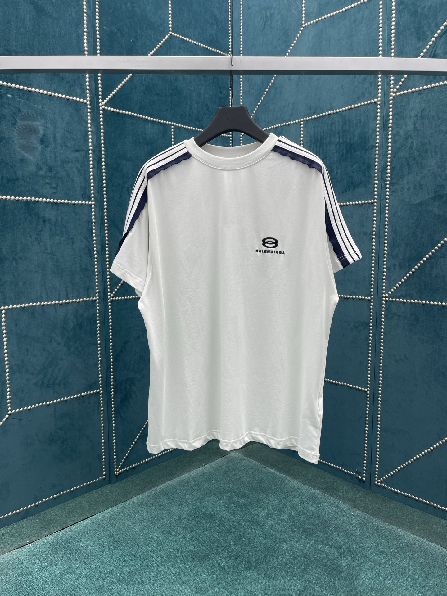 バレンシアガイランシアガスーパーコピー ゆったり Ｔシャツ トップス 100％綿 ホワイト_2