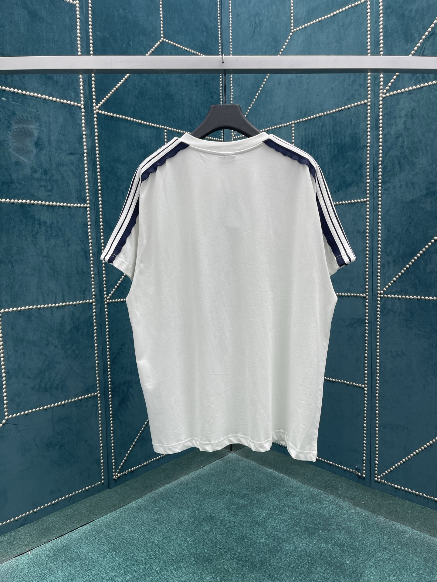 バレンシアガイランシアガスーパーコピー ゆったり Ｔシャツ トップス 100％綿 ホワイト_3