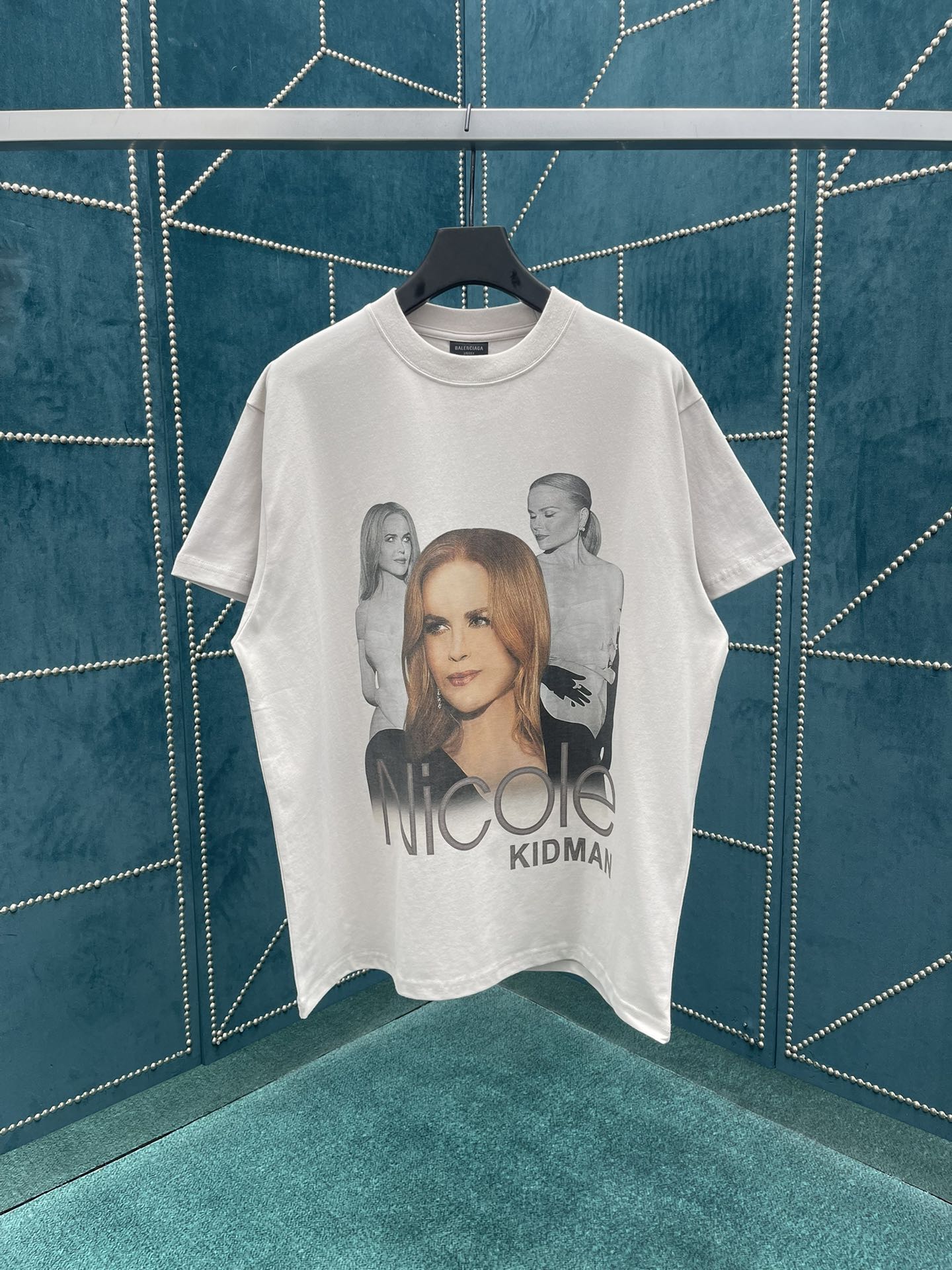 大販売商品 バレンシアガ tシャツ 人コピー ゆったり プリント トップス 100％綿 ホワイト_1