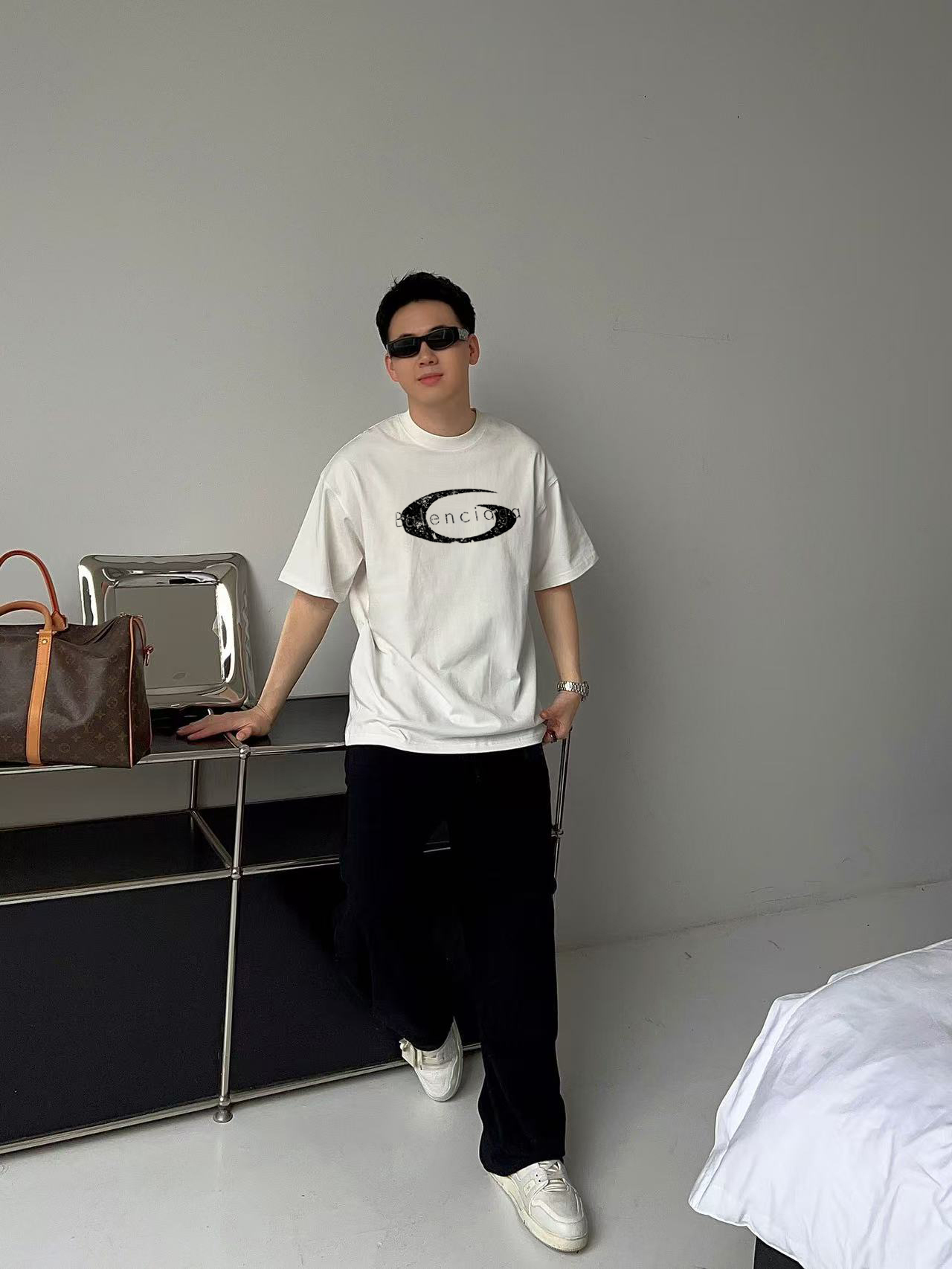 爆買い バレンシアガ ウールシャツスーパーコピー ゆったり Ｔシャツ トップス 100％綿 ホワイト_6