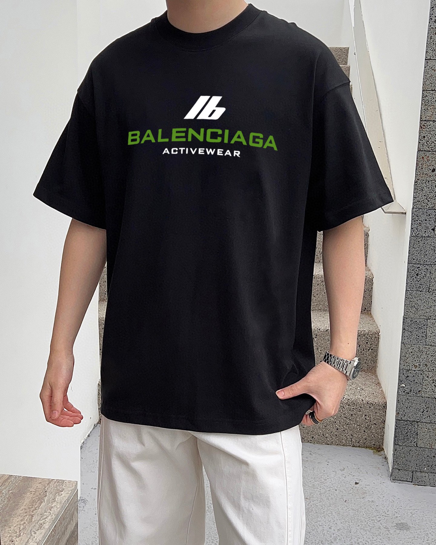 人気新作 バレンシアガ tシャツ シンプルコピー ゆったり 高品質 トップス 全綿 ブラック_2