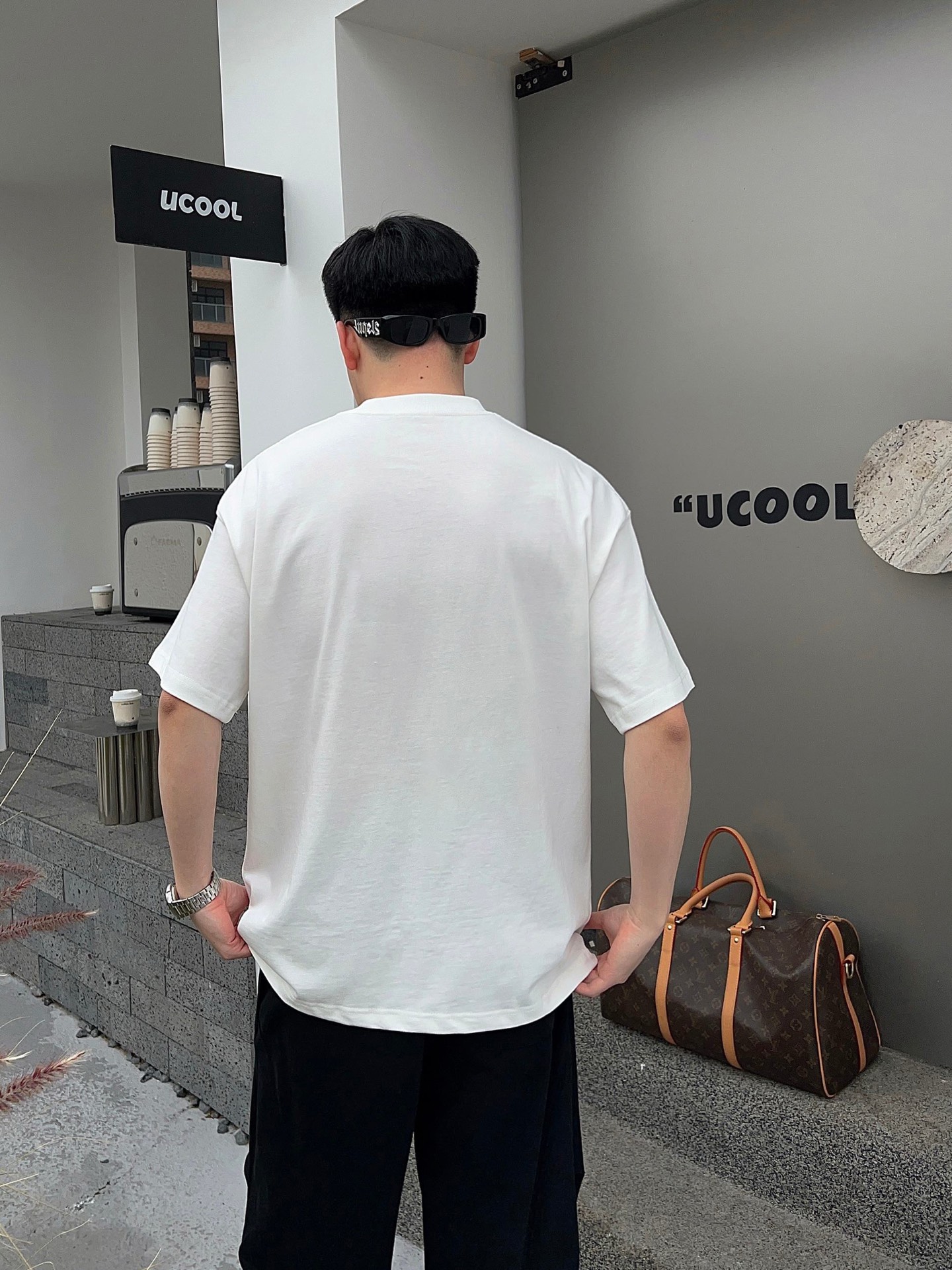 お買い得品 バレンシアガ tシャツ 着こなしスーパーコピー ゆったり 高品質 トップス 全綿 ブラック_5