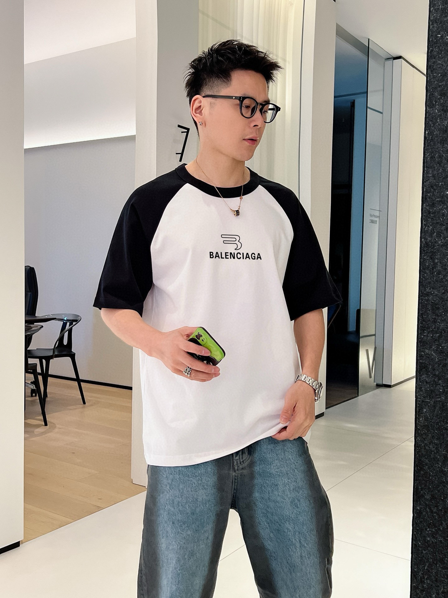 バレンシアガ tシャツ激安スーパーコピー ゆったり 無地 ハンサム トップス 全綿 ホワイト_3