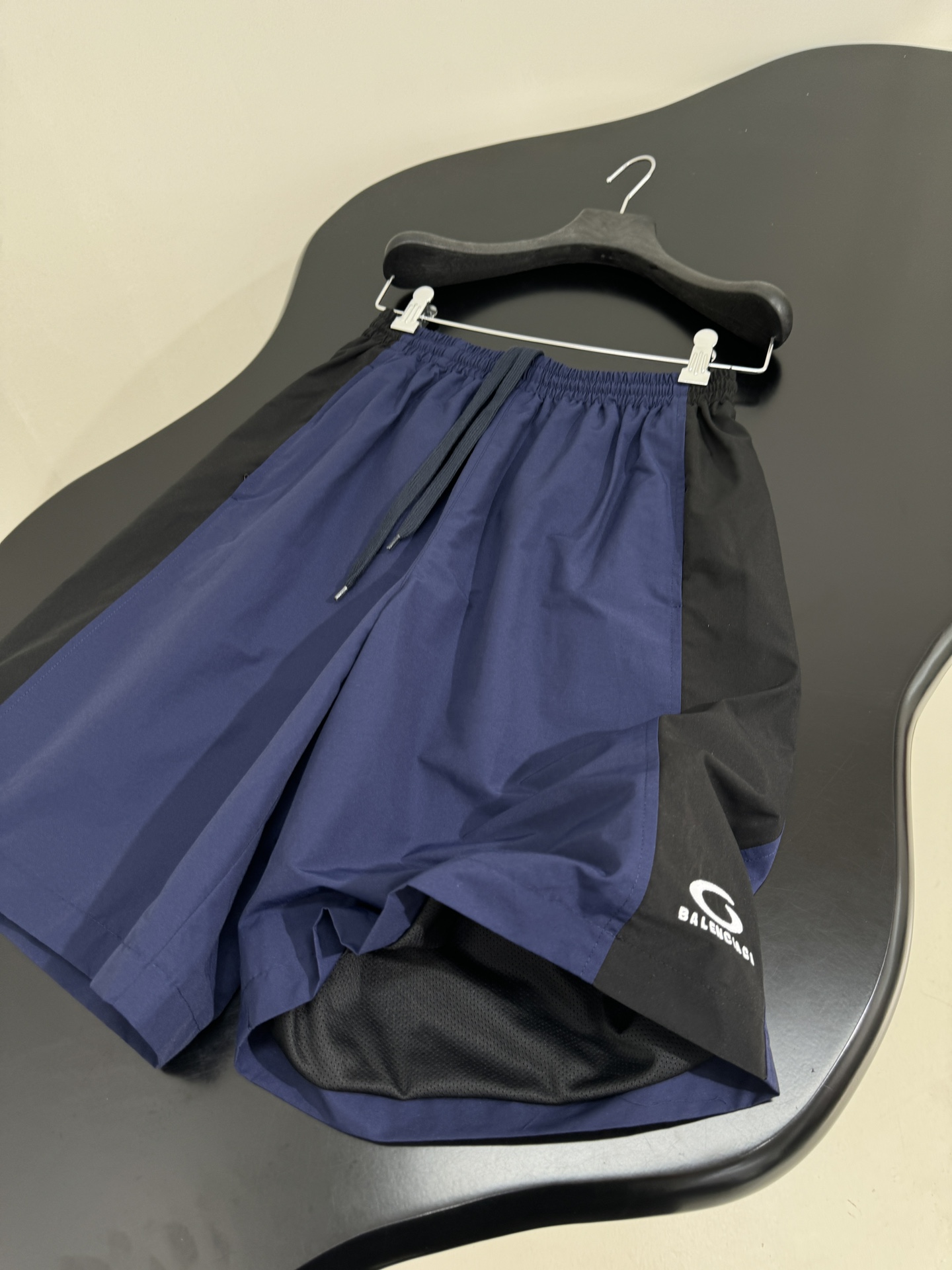balenciaga パンツスーパーコピー 柔らかい ゆったり 運動ズボン ブルー_3