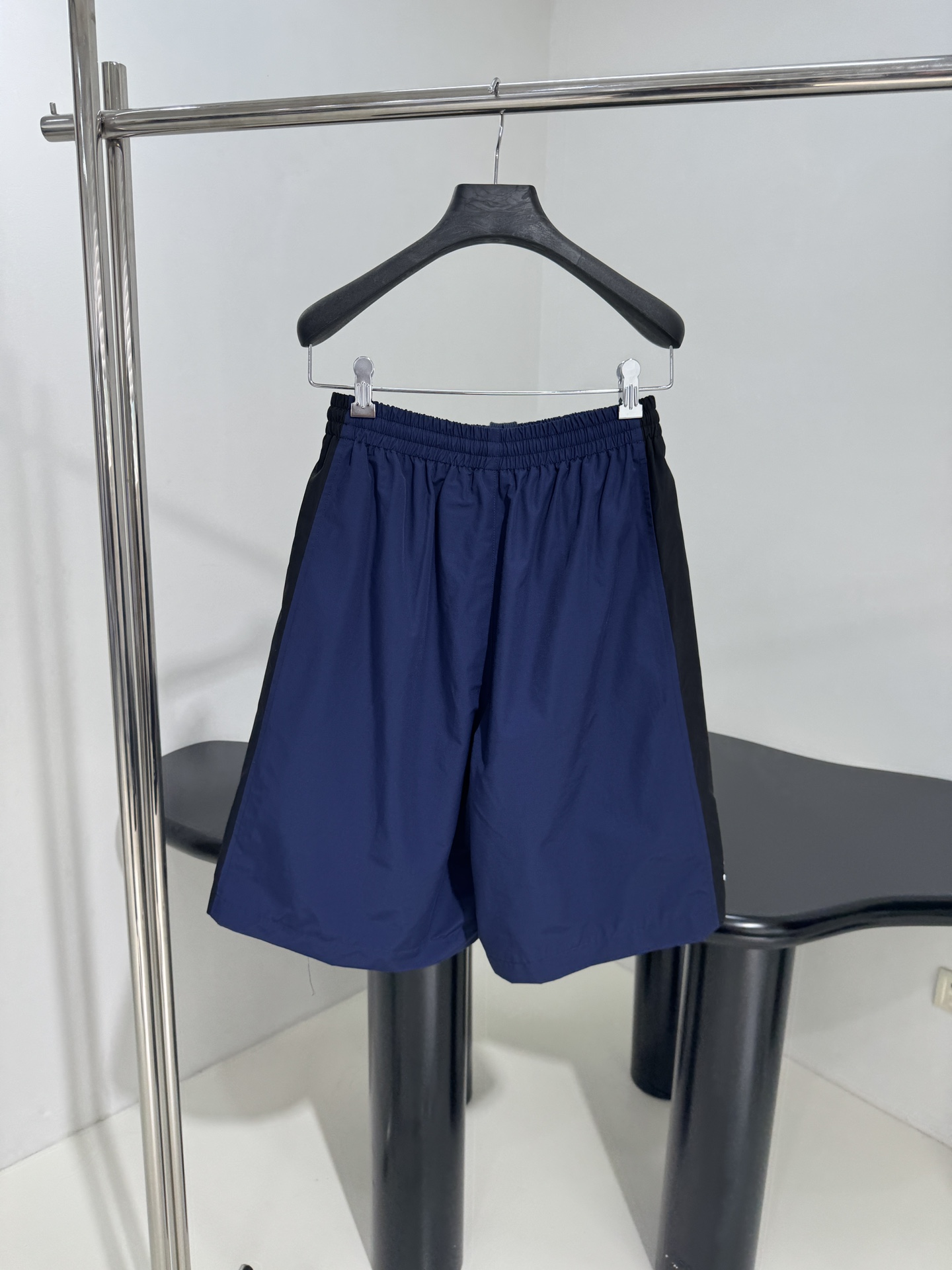 balenciaga パンツスーパーコピー 柔らかい ゆったり 運動ズボン ブルー_8