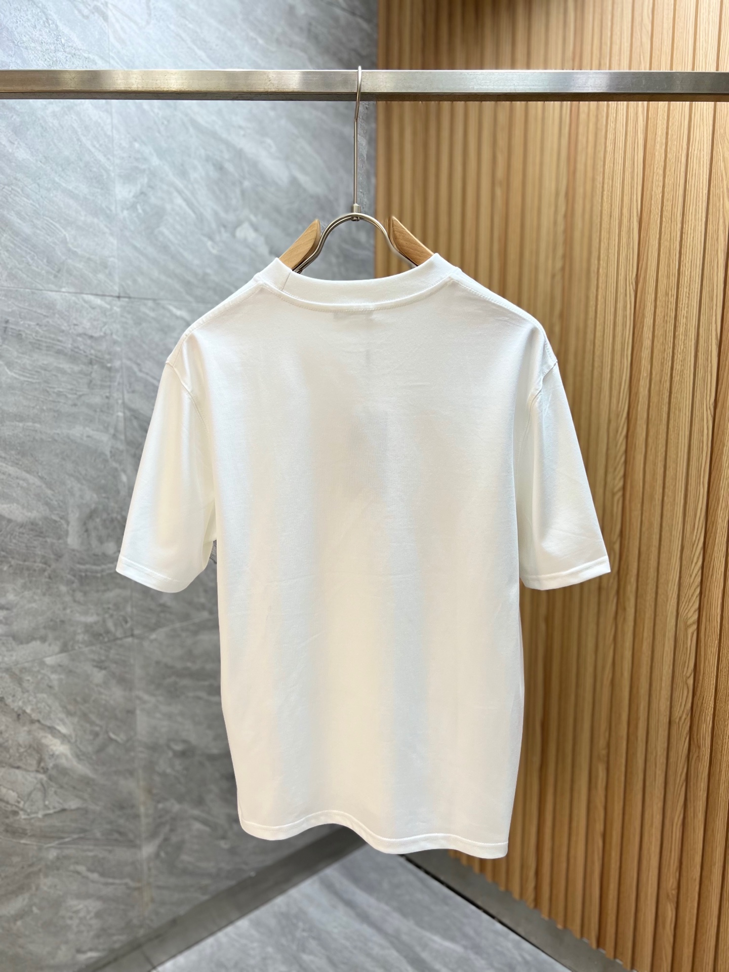 大得価のfendi t シャツ激安通販 純綿 トップス プリント 短袖 シンプル ホワイト_7