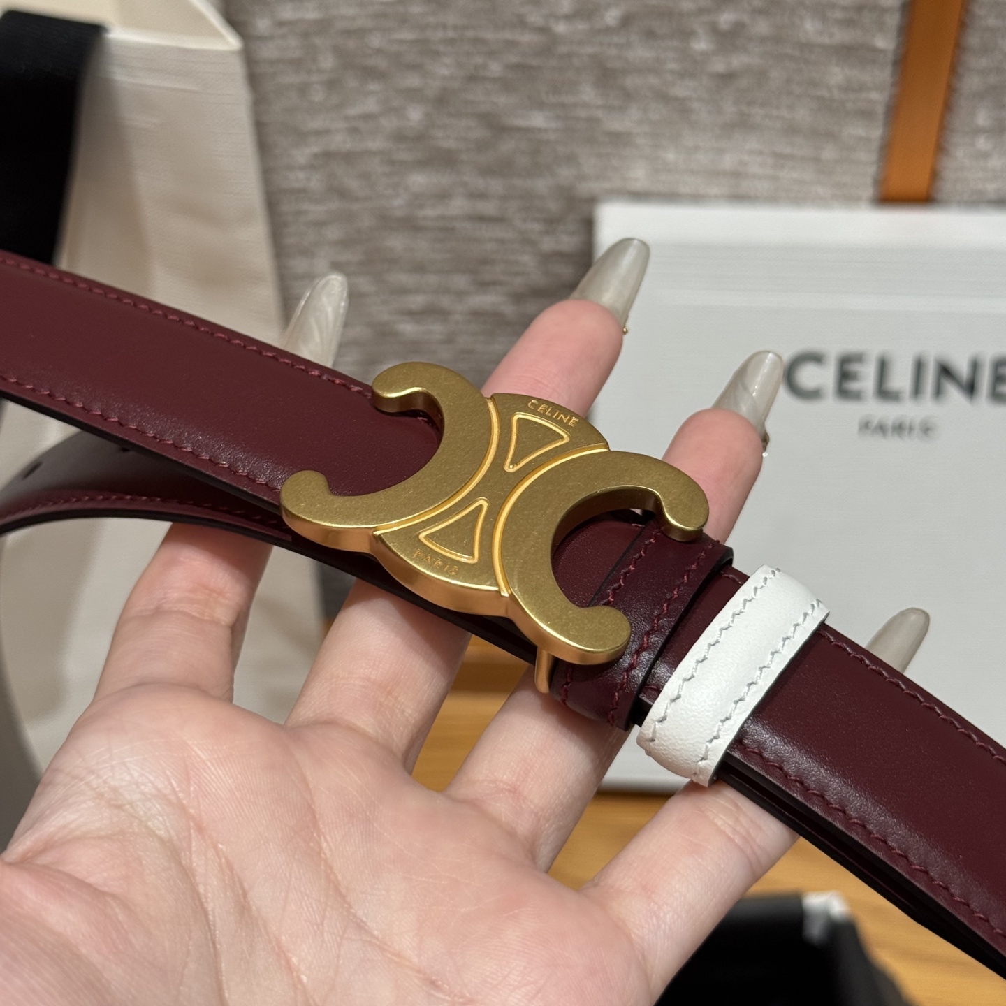 レディース セリーヌベルト偽物 幅2.5cm レザー 男女兼用 ビジネス 通勤 ゴールドバックル レッド_6