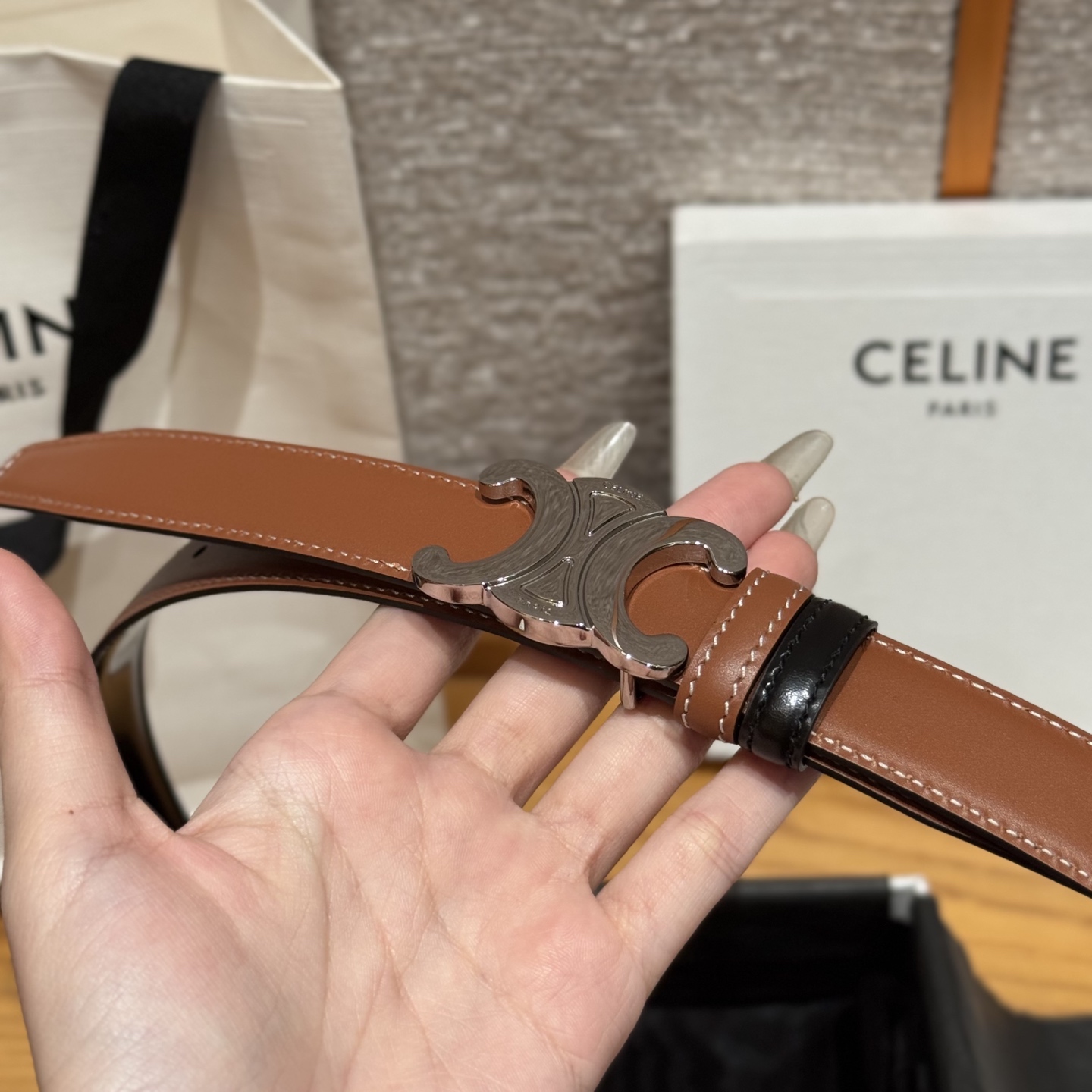 セリーヌベルトバッグ激安通販 幅2.5cm レザー 男女兼用 ビジネス 通勤 ブラウン_5