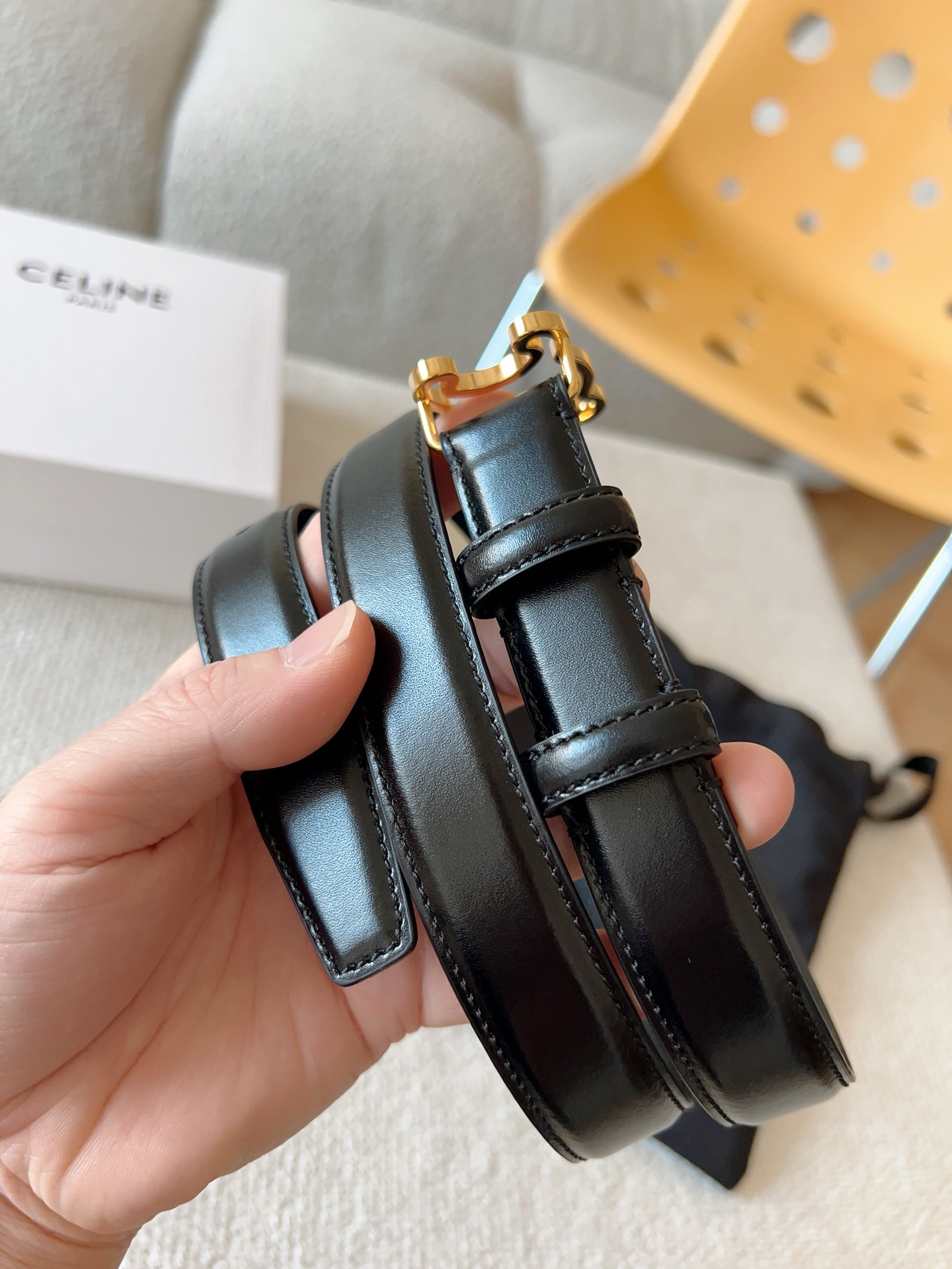 期間限定品 セリーヌ ベルトバッグ アマゾン偽物 幅18mm レザー ビジネス ミニ ブラック_4