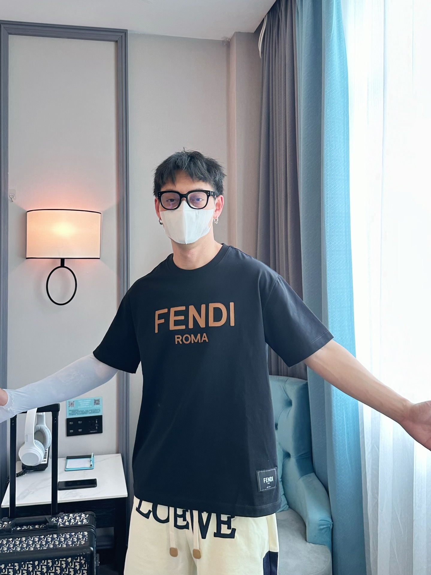 限定の人気フェンディ フィラ t シャツスーパーコピー トップス ゆったり 短袖 純綿 プリント ブラック_2