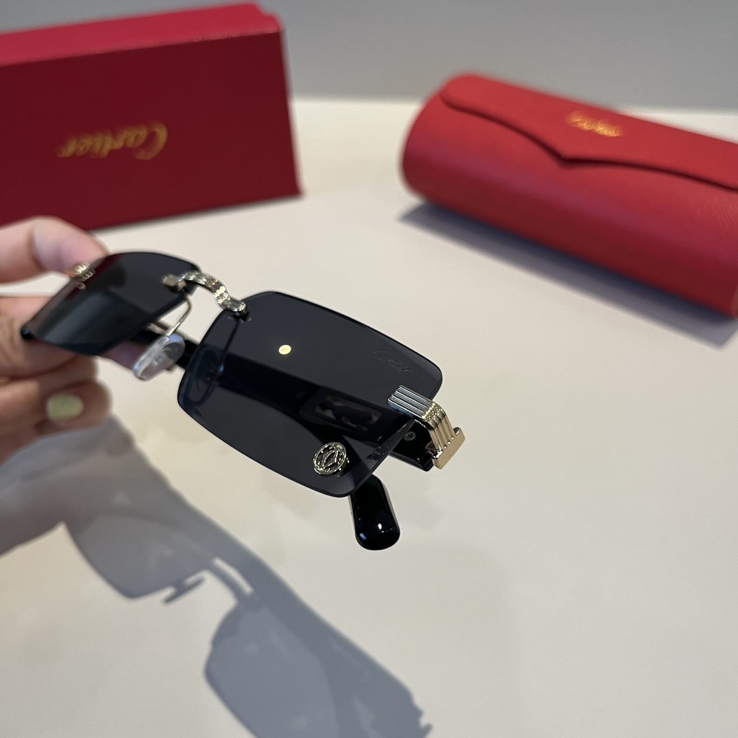 カルティエ サングラス レディースコピー 軽量 日焼け止め 眼鏡 ファッション 偏光 ブラック_6