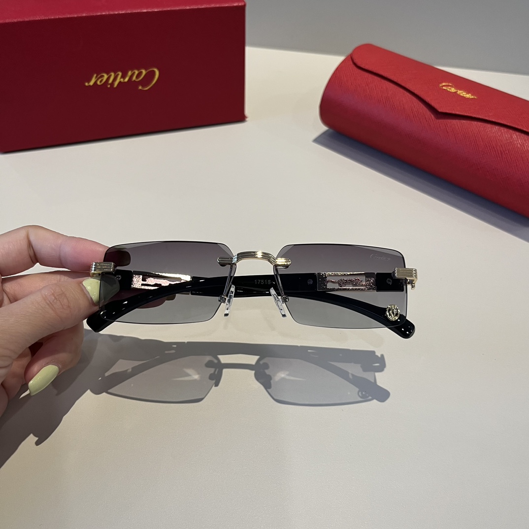 お得品‼カルティエ サングラス サイズスーパーコピー 軽量 日焼け止め 眼鏡 ファッション 偏光 グレー_7